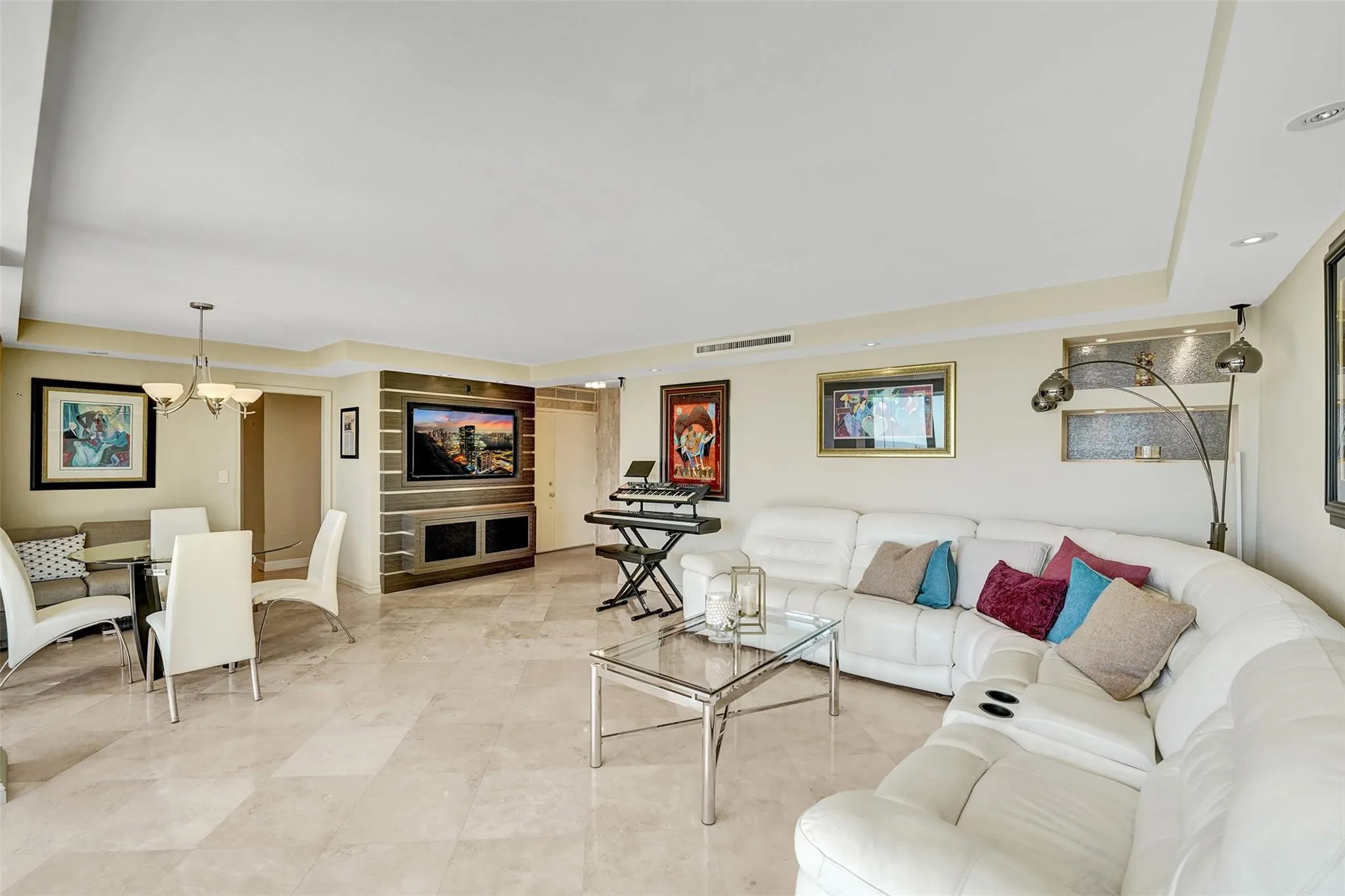 936 Intracoastal Dr, #11C