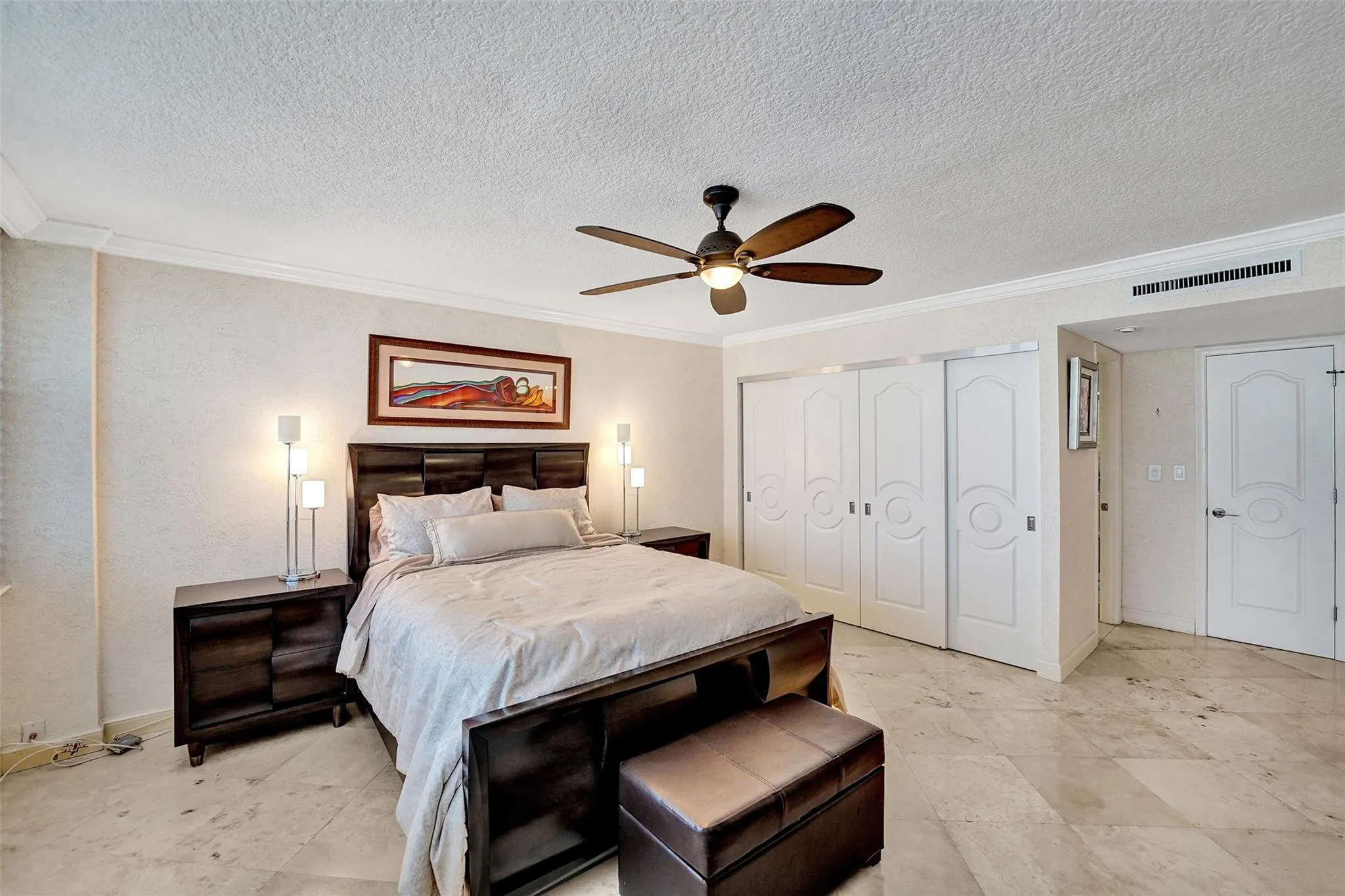 936 Intracoastal Dr, #11C