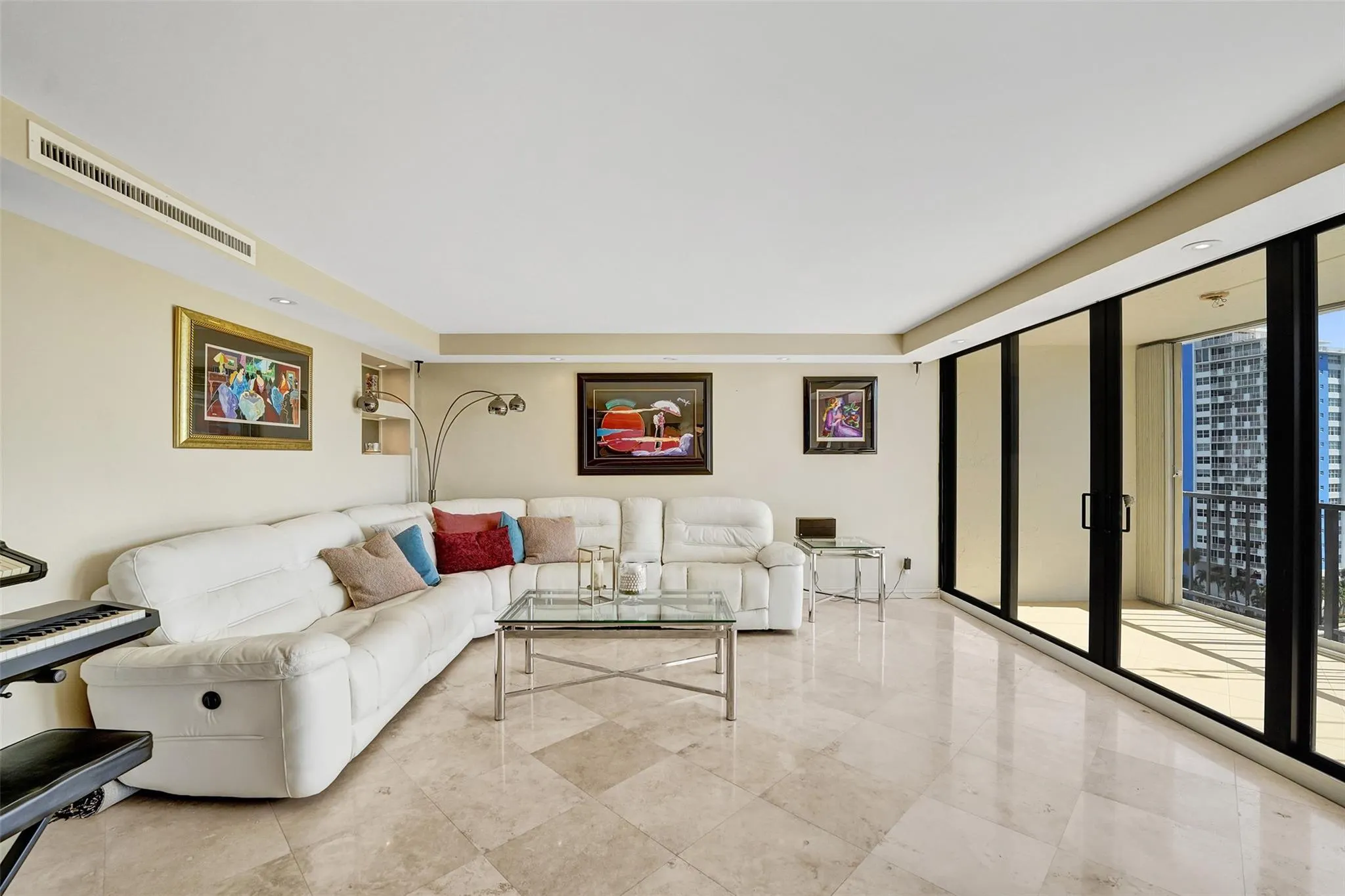 936 Intracoastal Dr, #11C