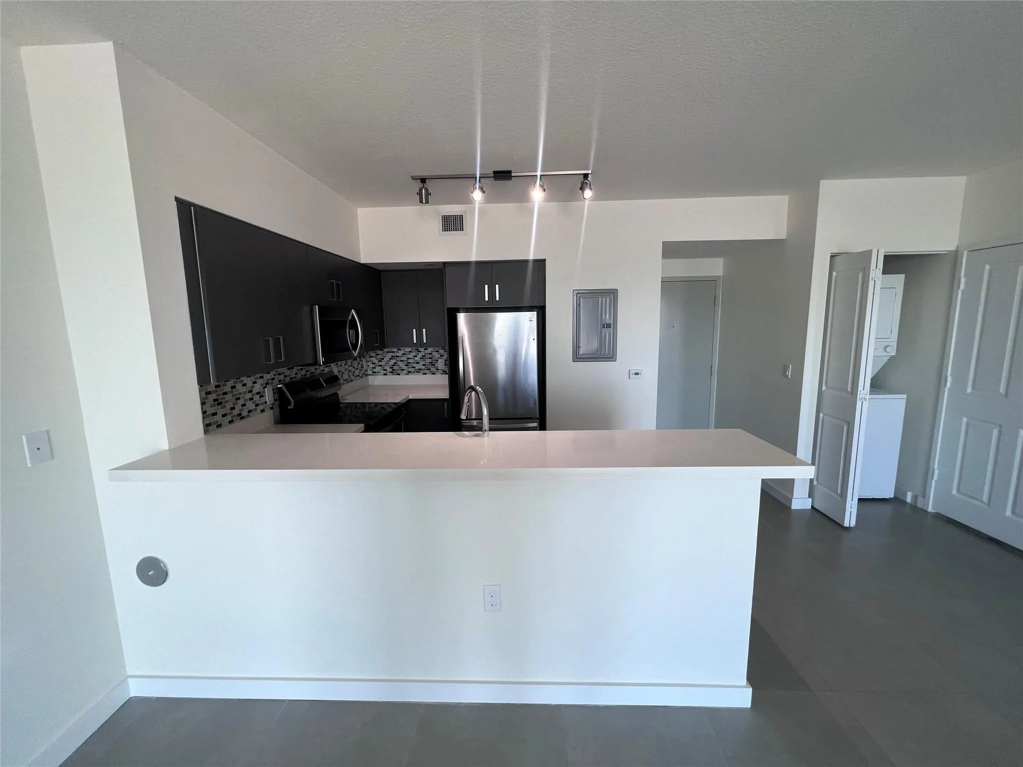 729 NW 2 Street, #407