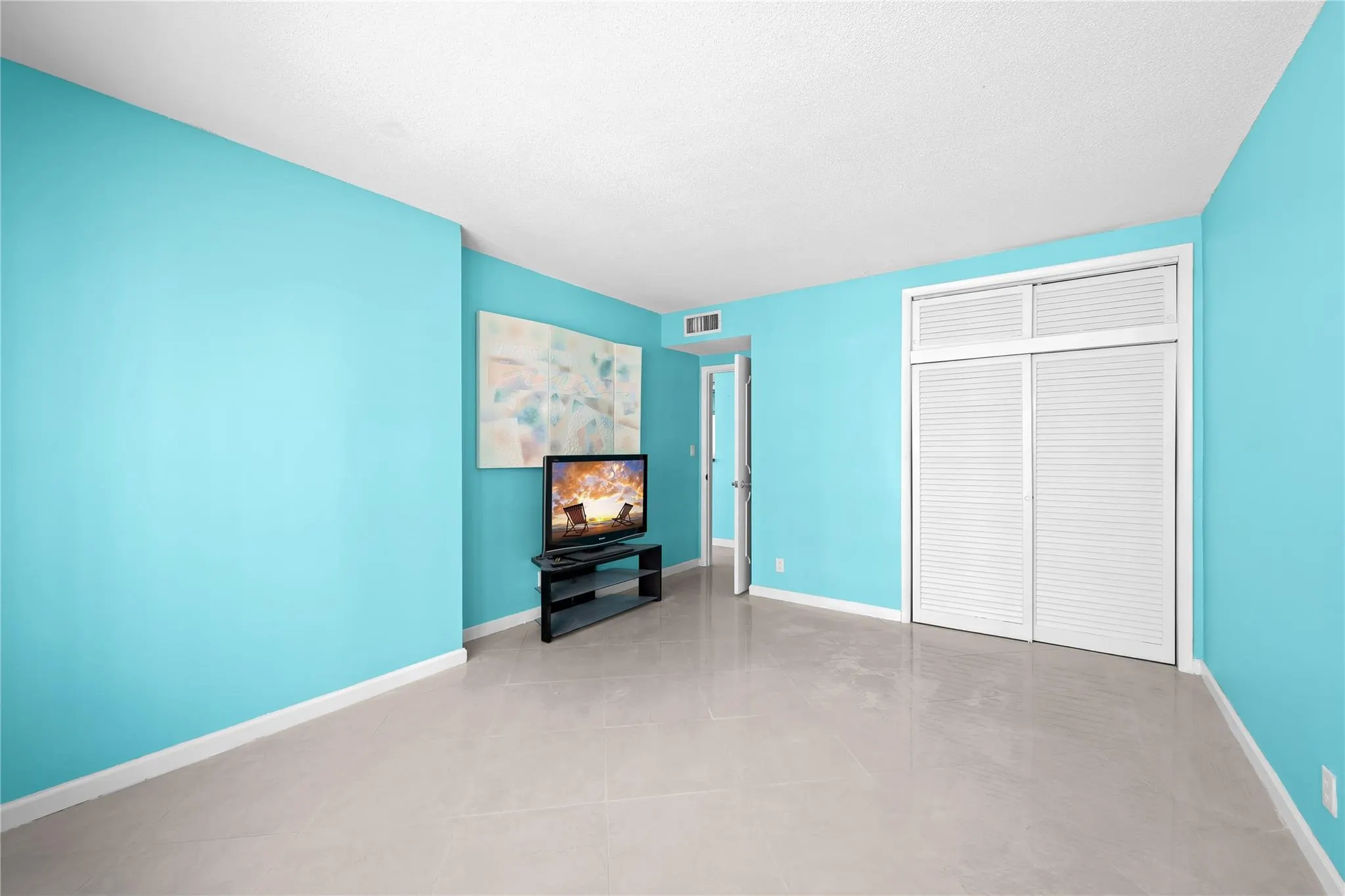3800 Galt Ocean Dr, #605