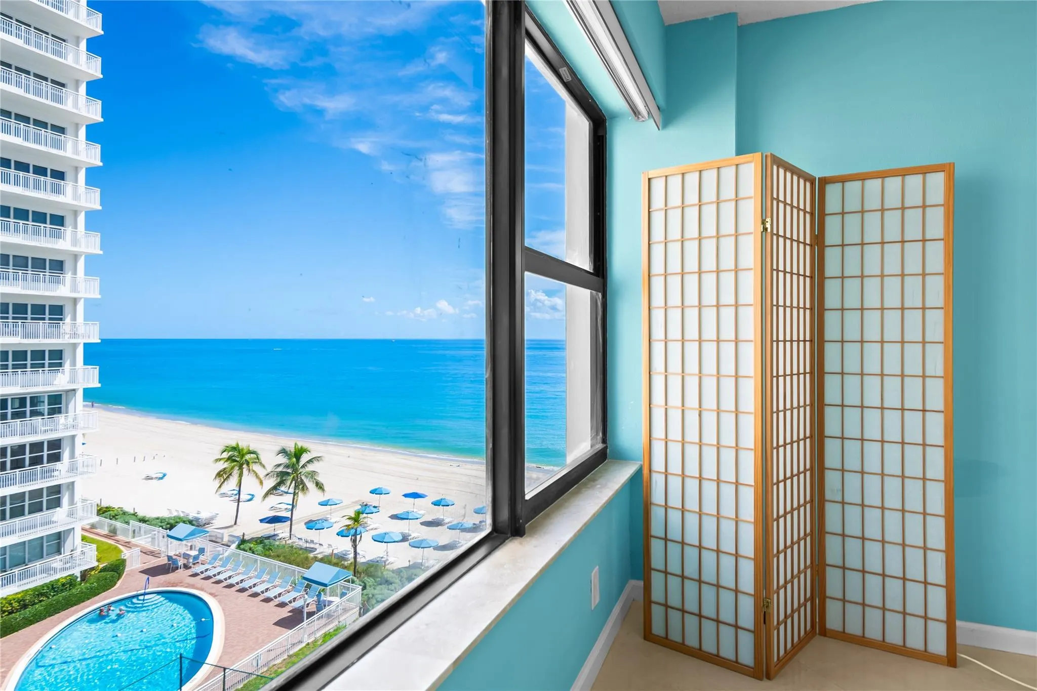 3800 Galt Ocean Dr, #605