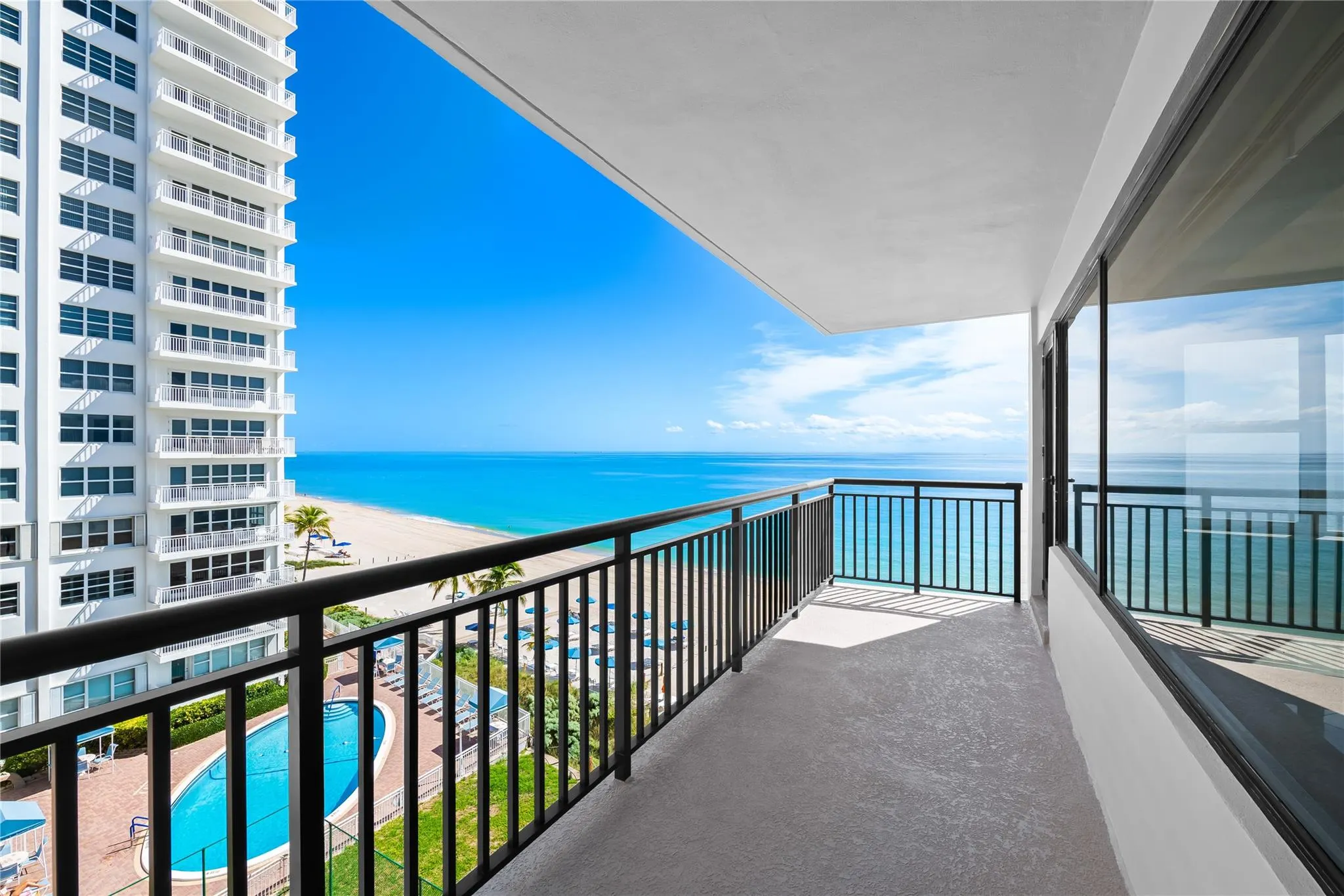 3800 Galt Ocean Dr, #605