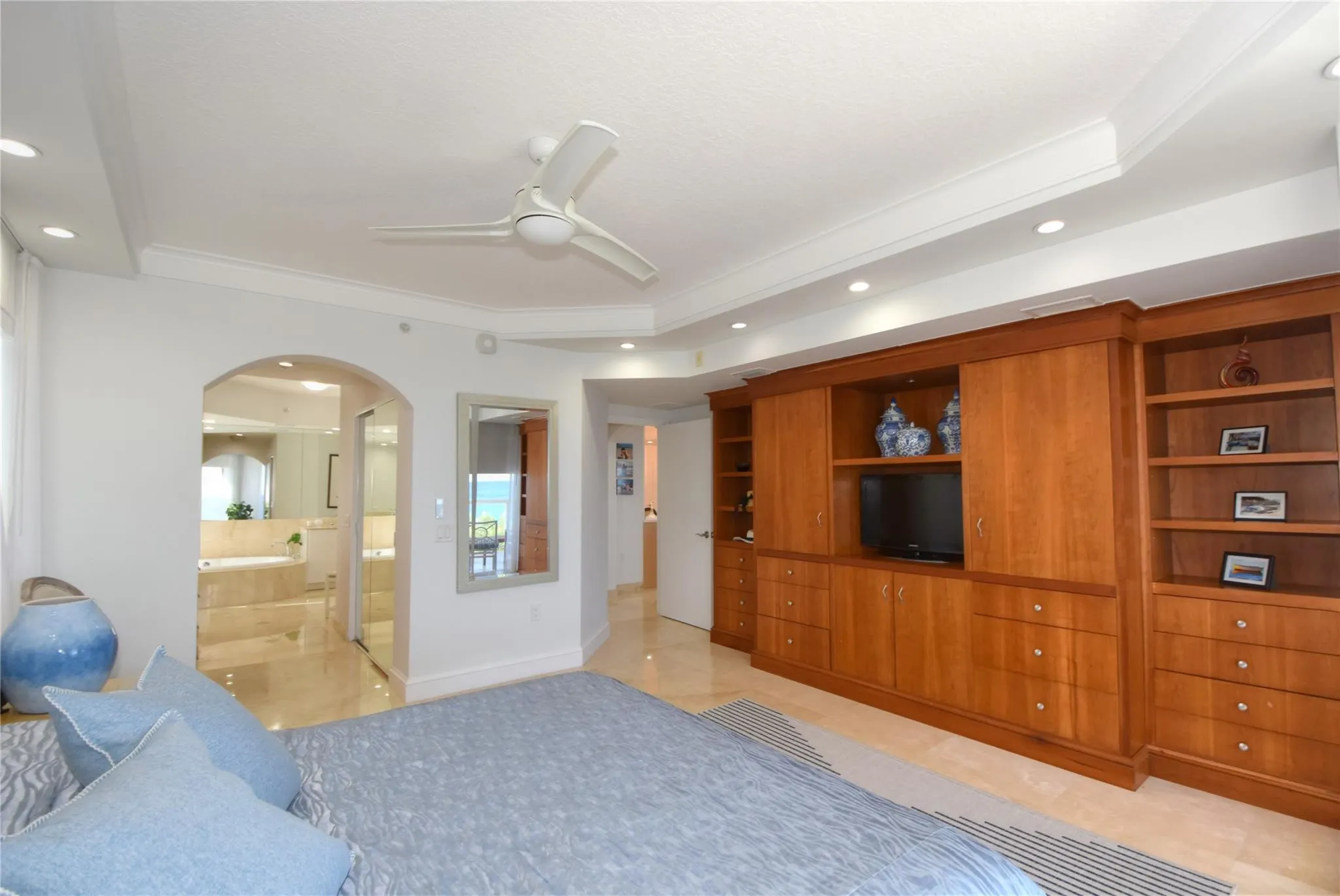 2051 SE 3rd St, #503