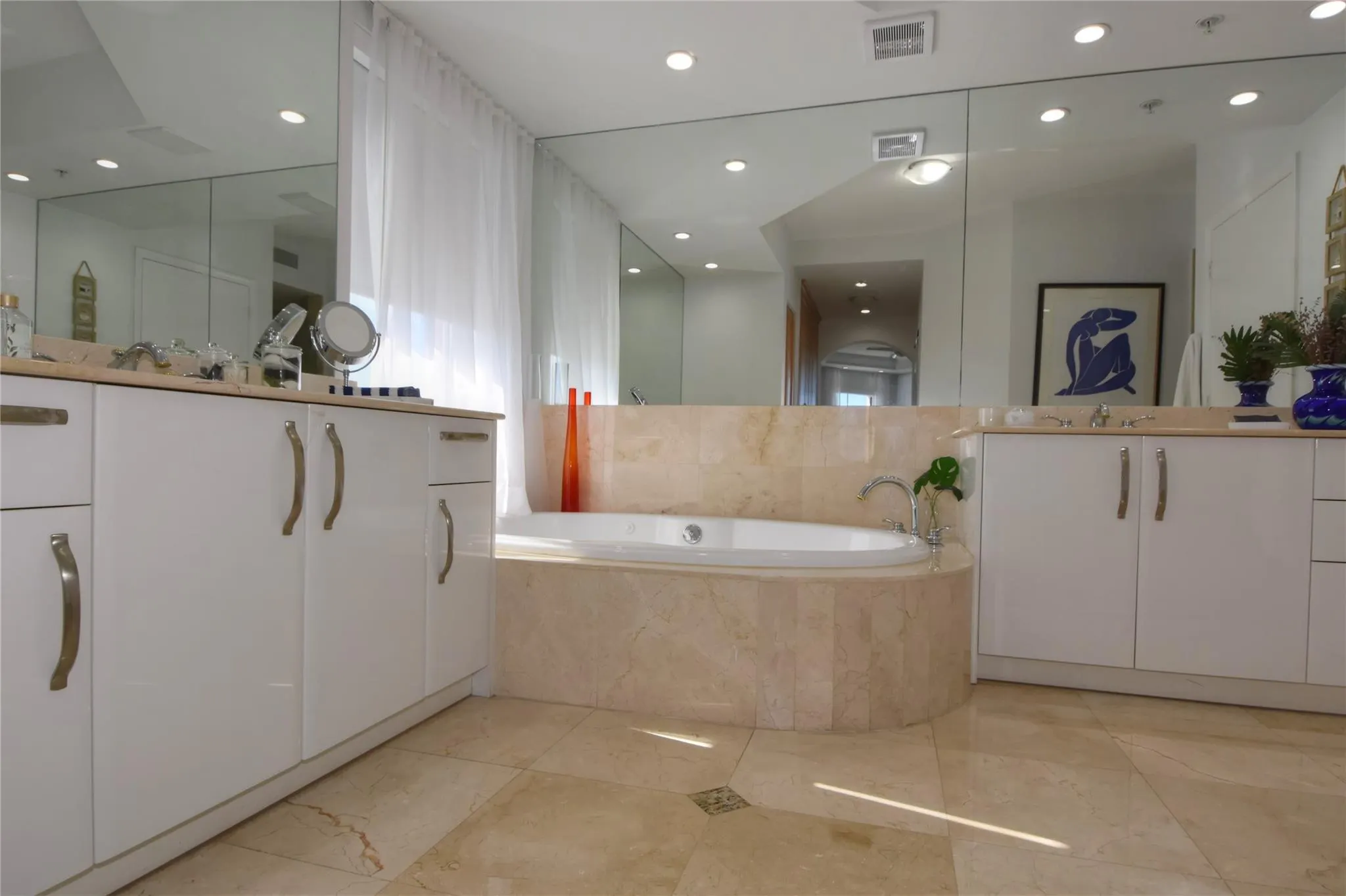 2051 SE 3rd St, #503