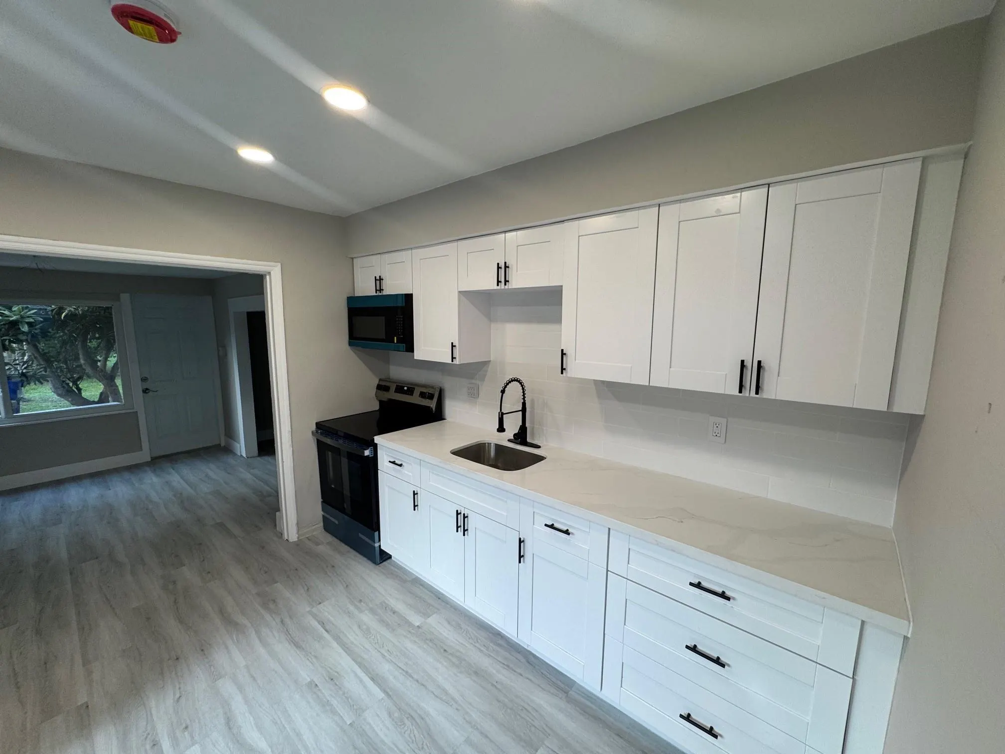 2835 Polk St.#A/B