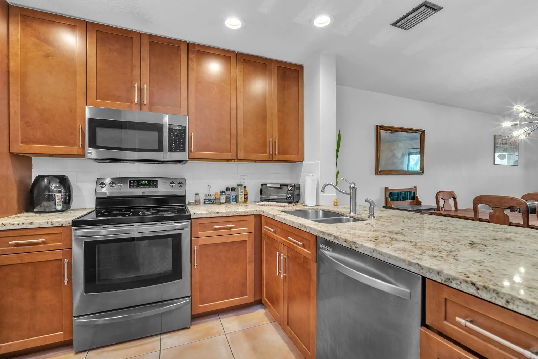 3815 Carambola Cir, #28108