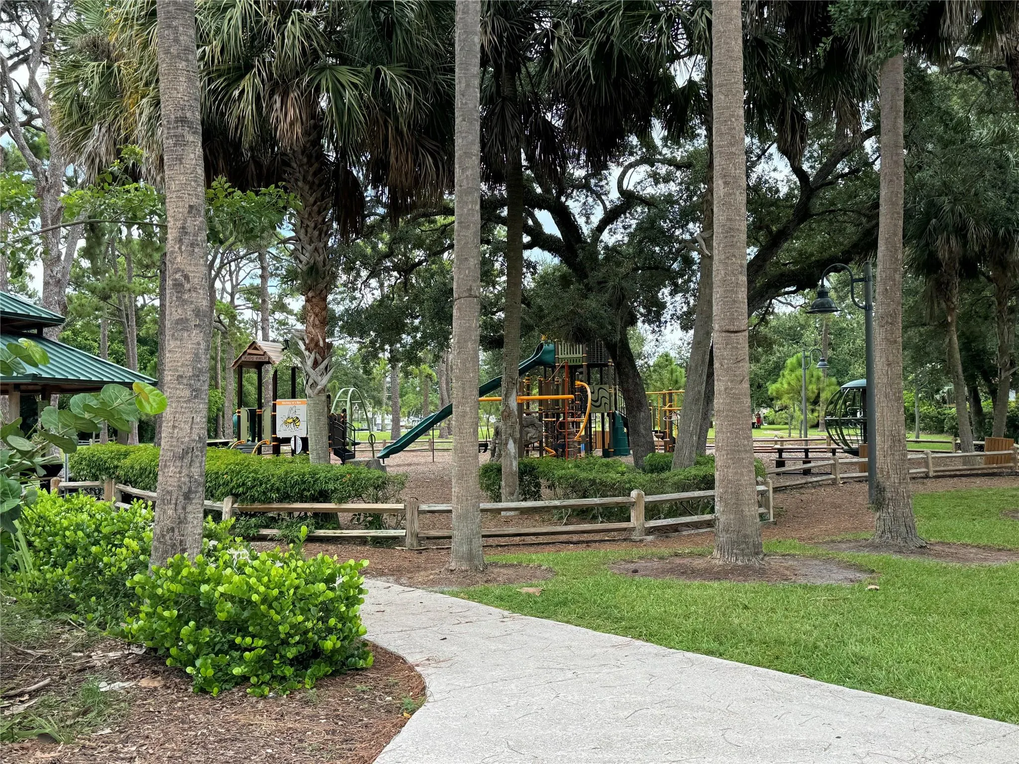 911 SW 15th Ter, #1