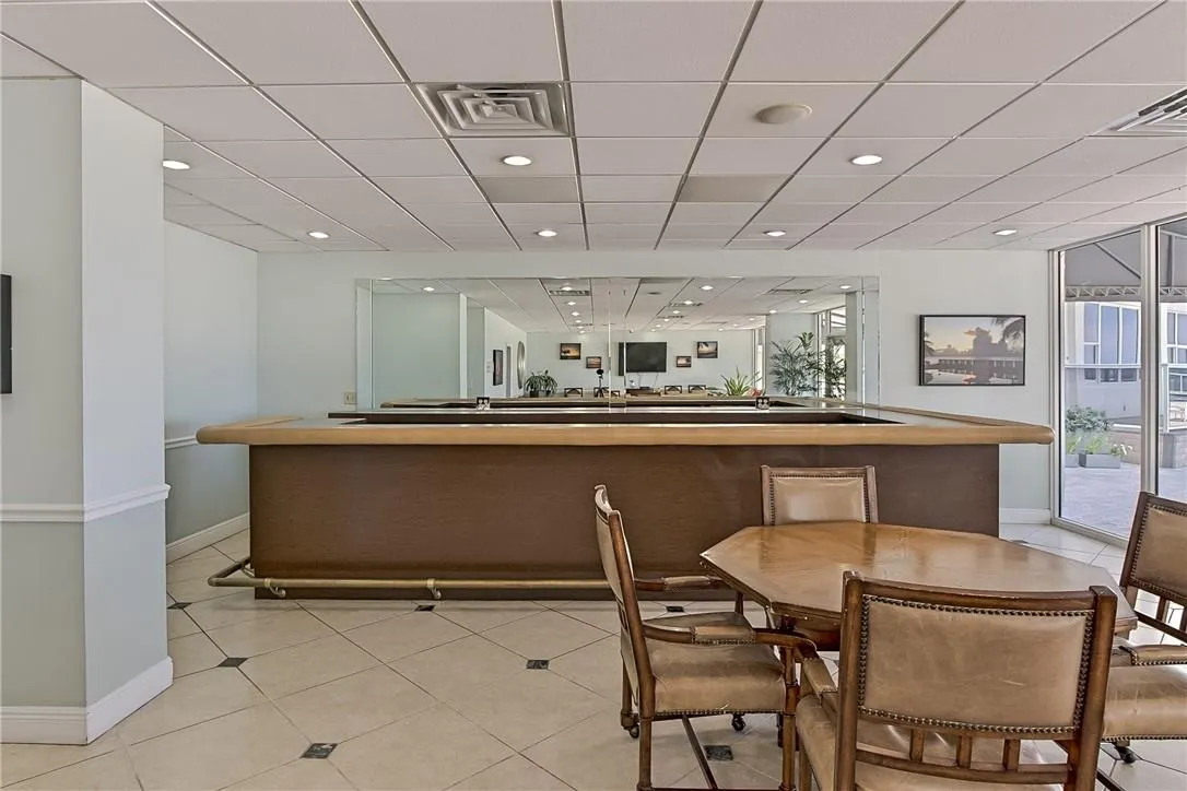 3700 Galt Ocean Dr, #1003