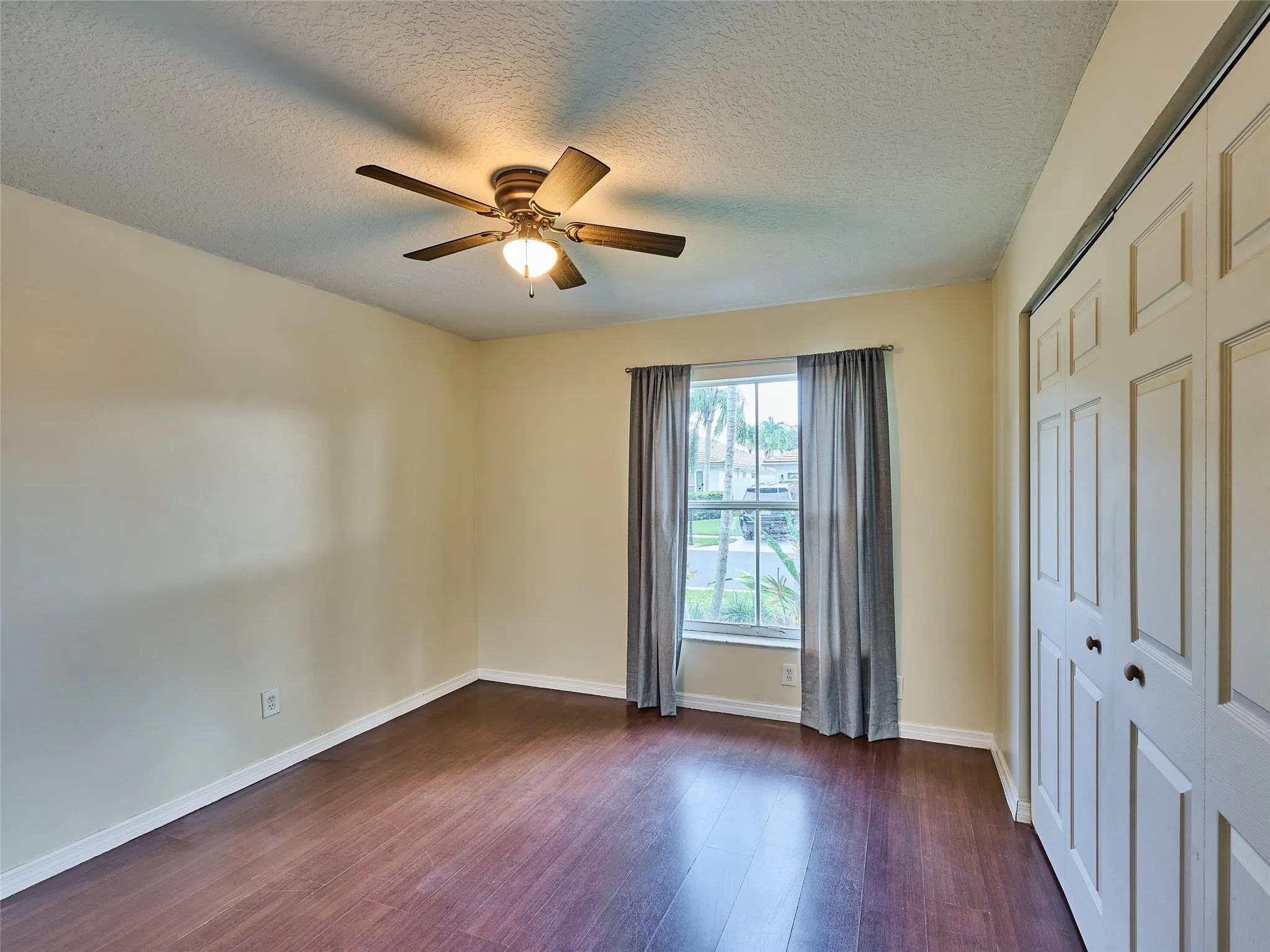 7793 Manor Forest Ln