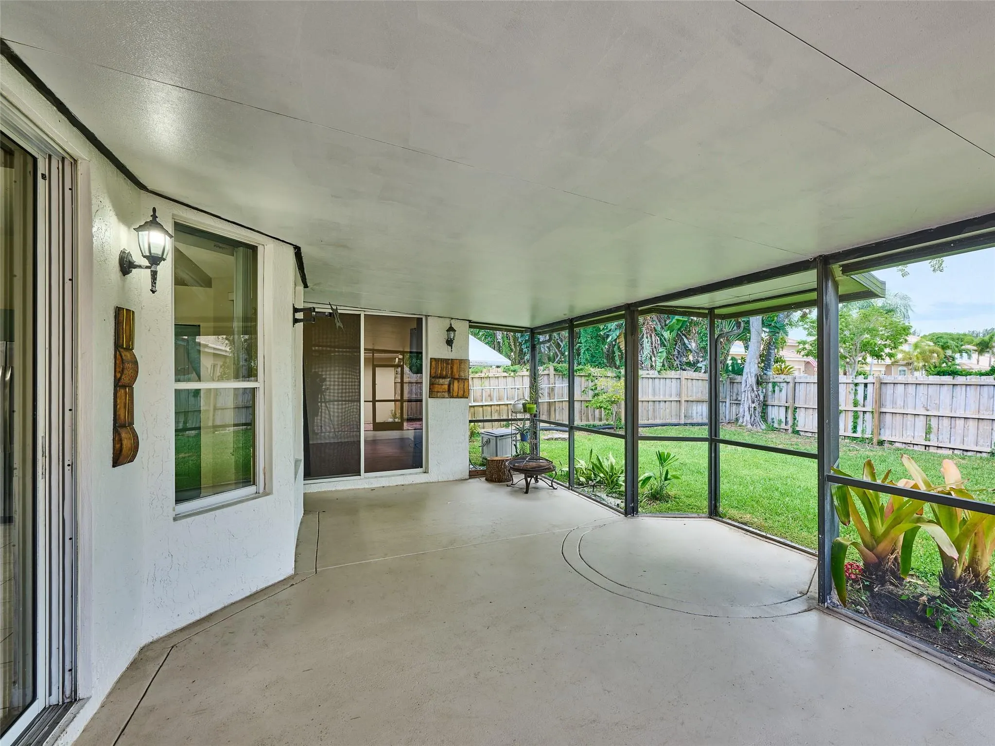 7793 Manor Forest Ln