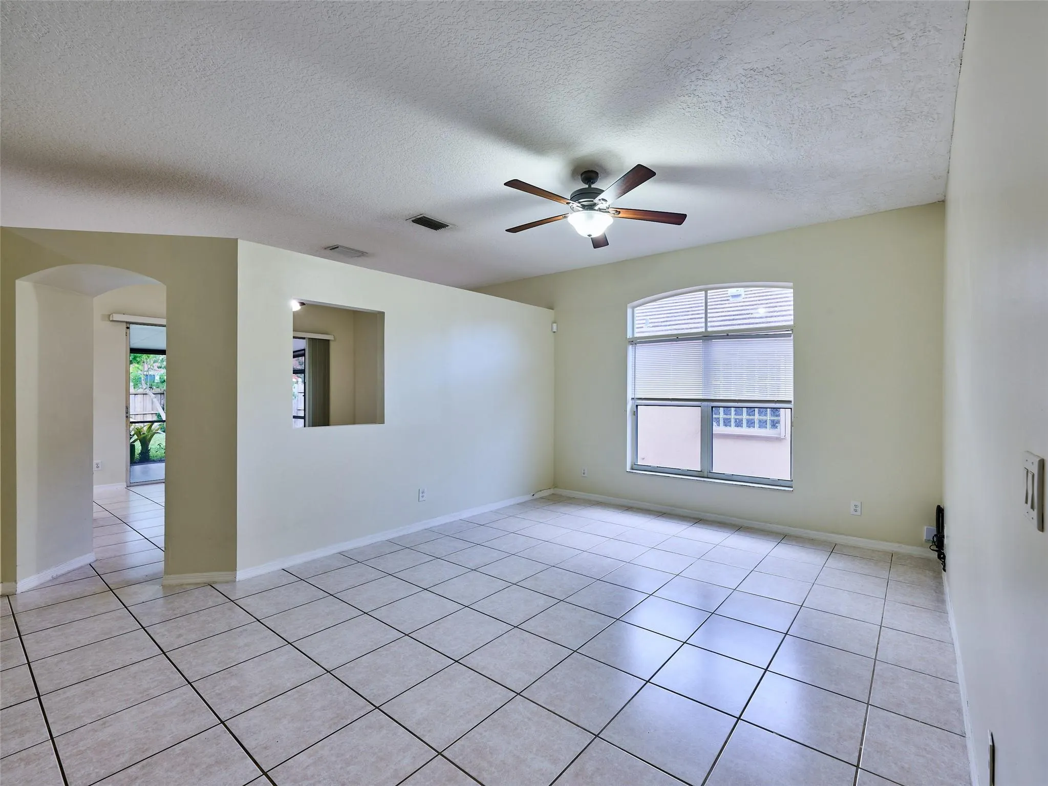 7793 Manor Forest Ln