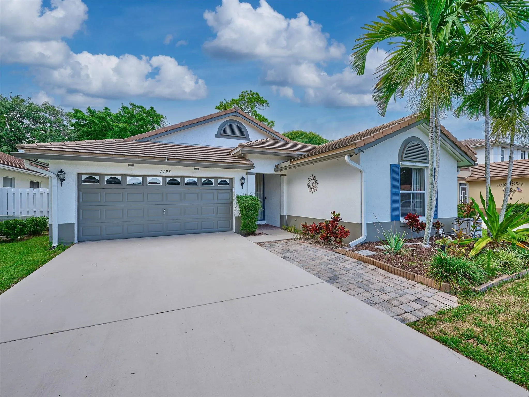 7793 Manor Forest Ln