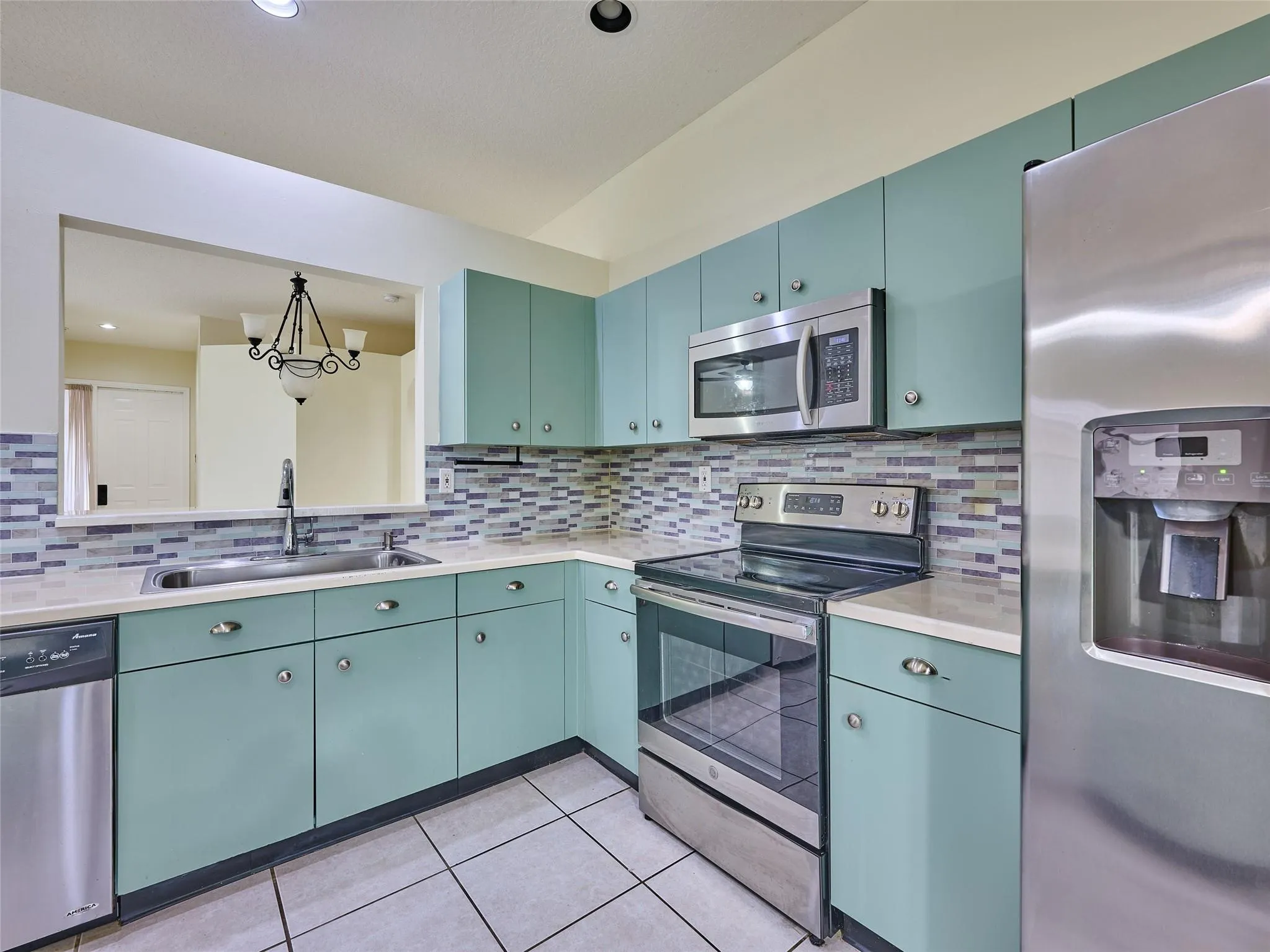 7793 Manor Forest Ln