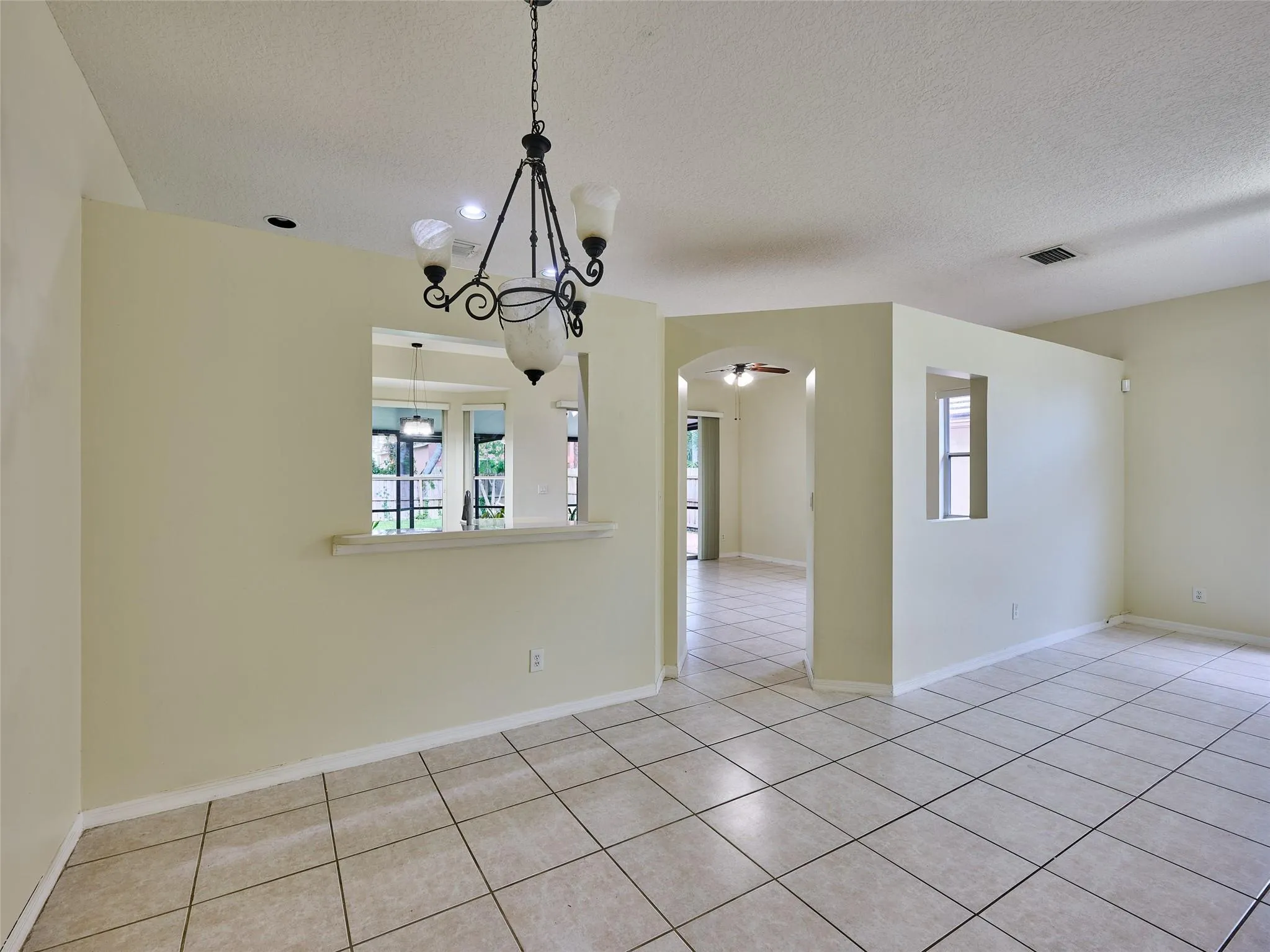 7793 Manor Forest Ln