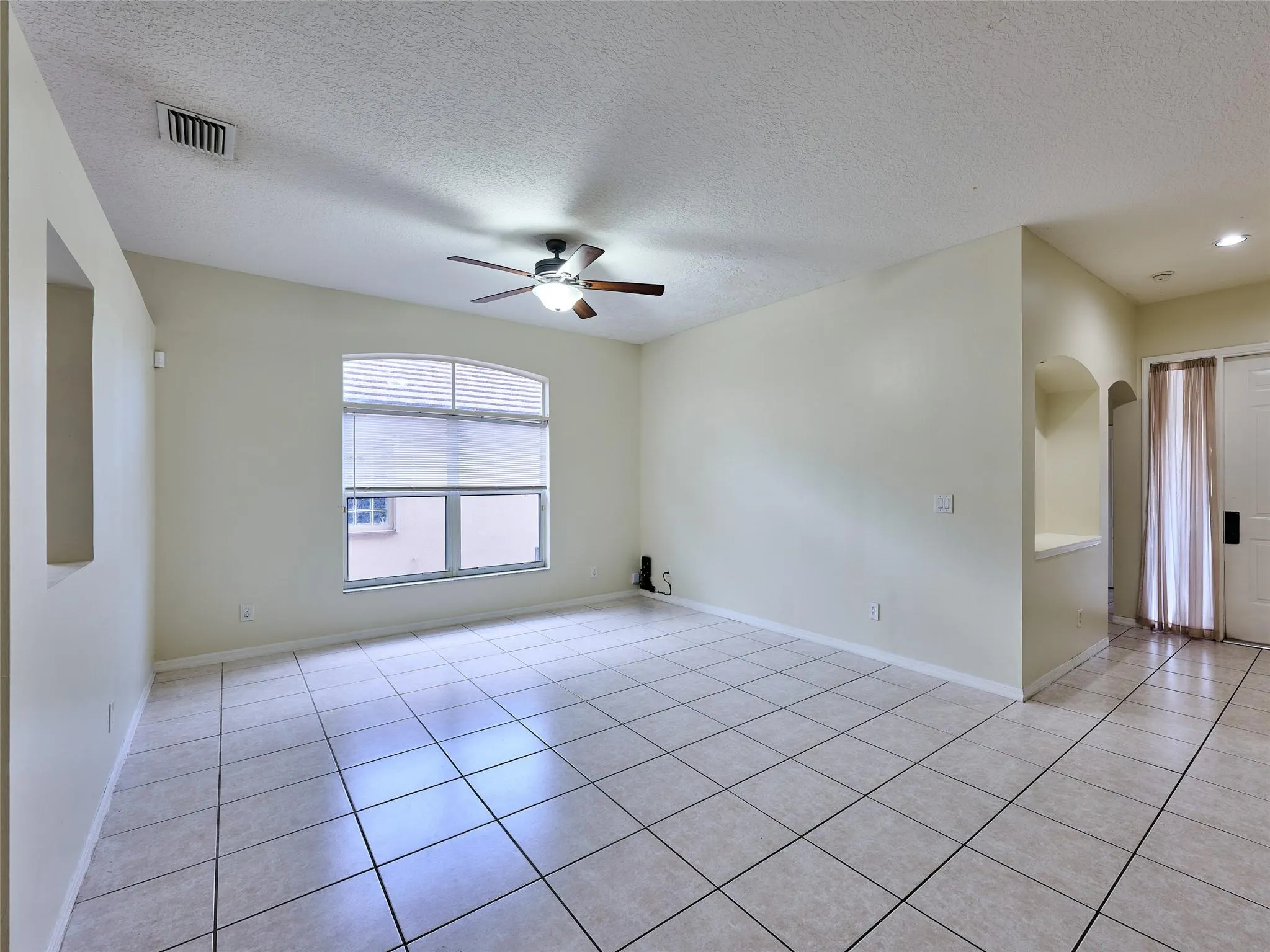 7793 Manor Forest Ln