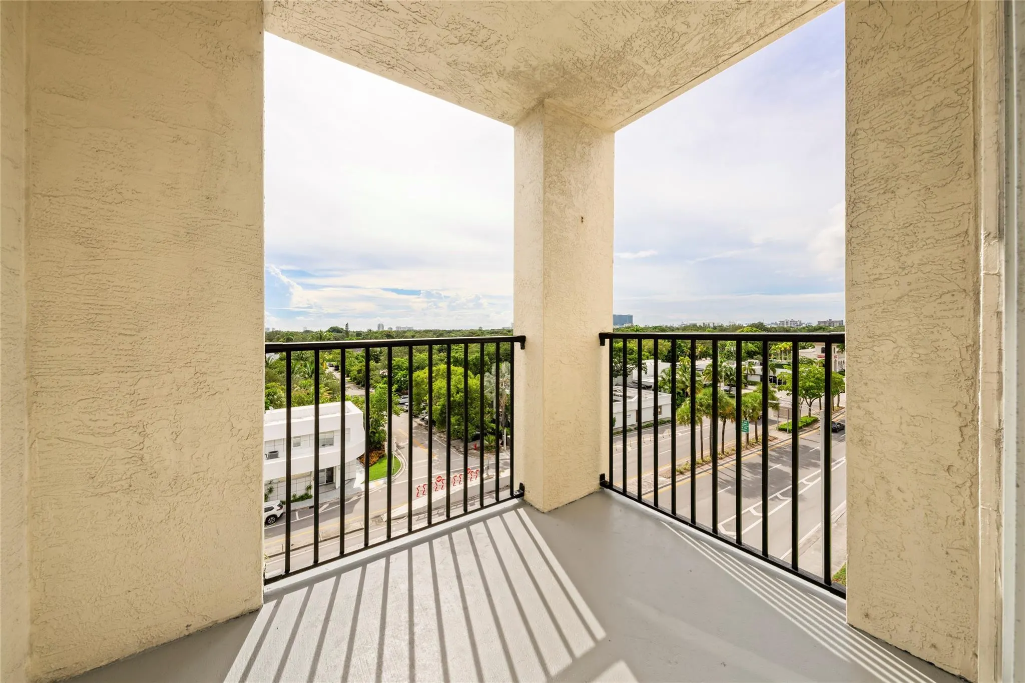 520 SE 5th Ave, #1504