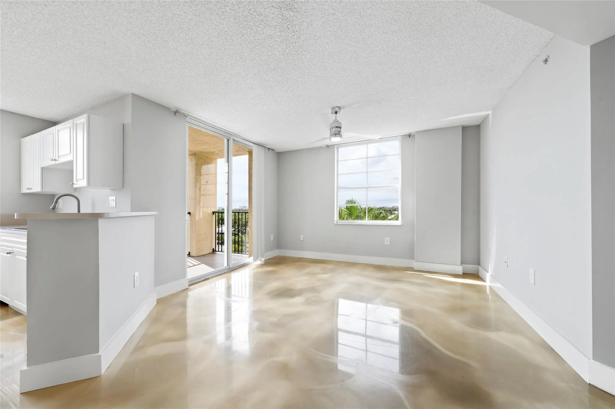 520 SE 5th Ave, #1504