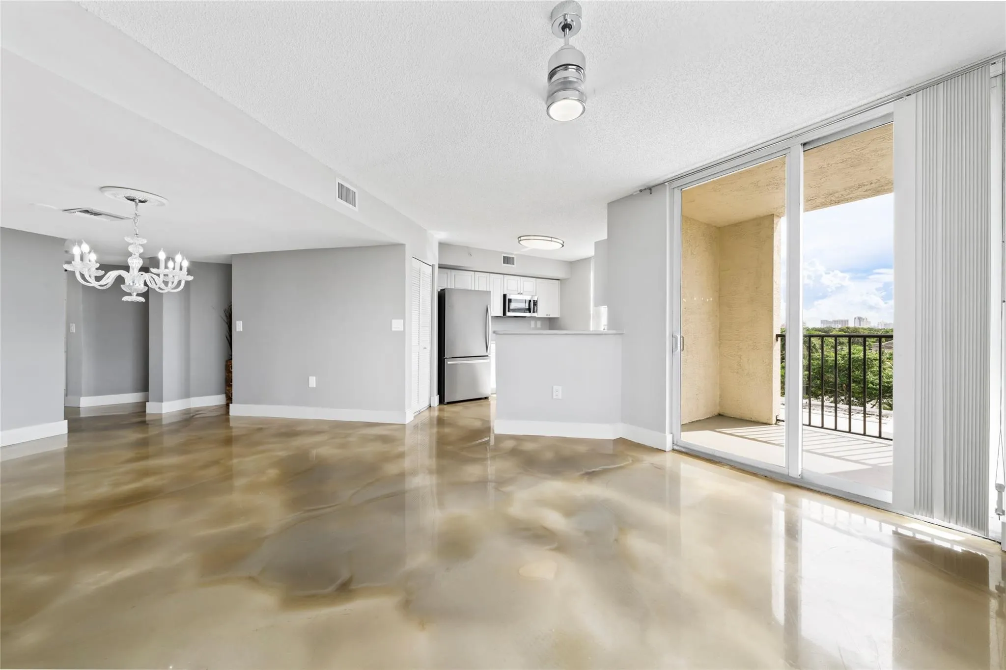 520 SE 5th Ave, #1504