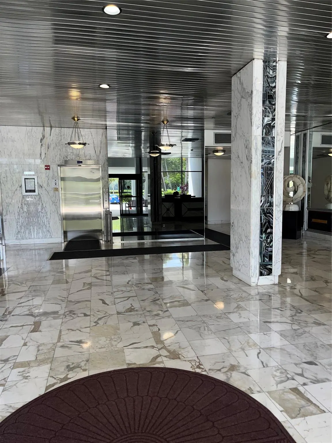 3675 N Country Club Dr, #809