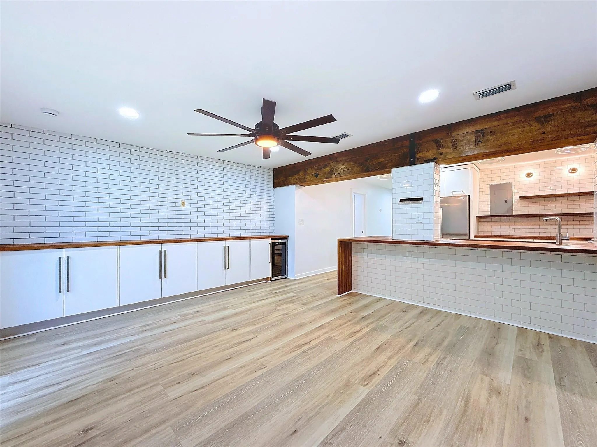 12 SW 13th Ct