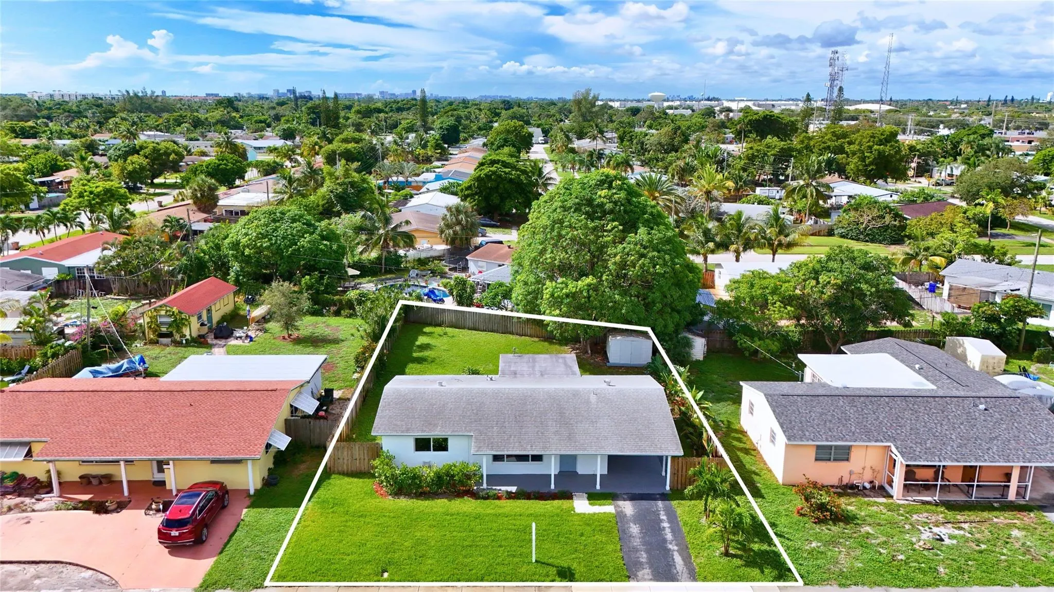 12 SW 13th Ct