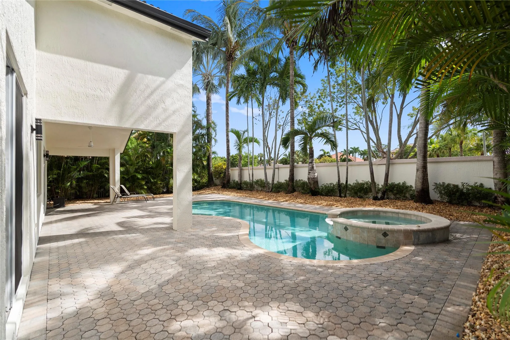 1523 SW 161st Ave