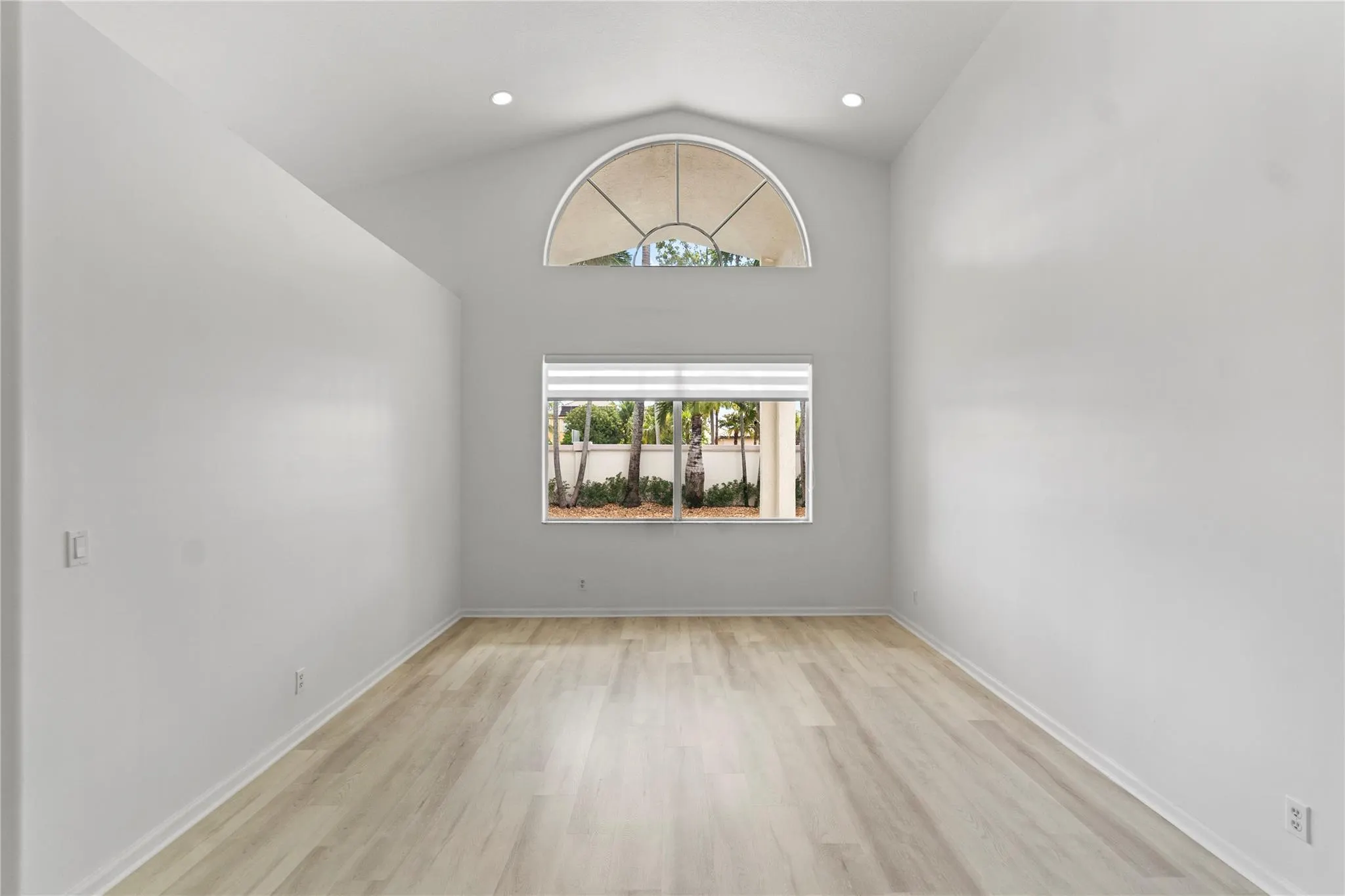 1523 SW 161st Ave