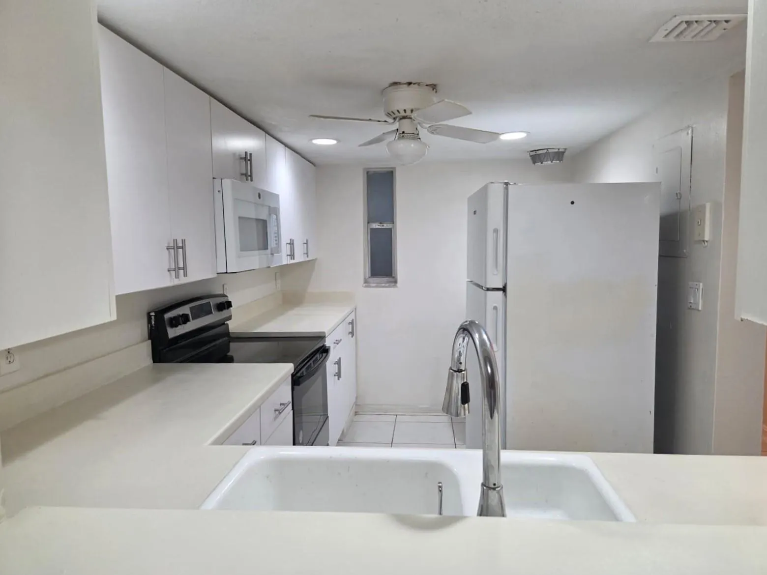 7901 S Colony Cir, #101