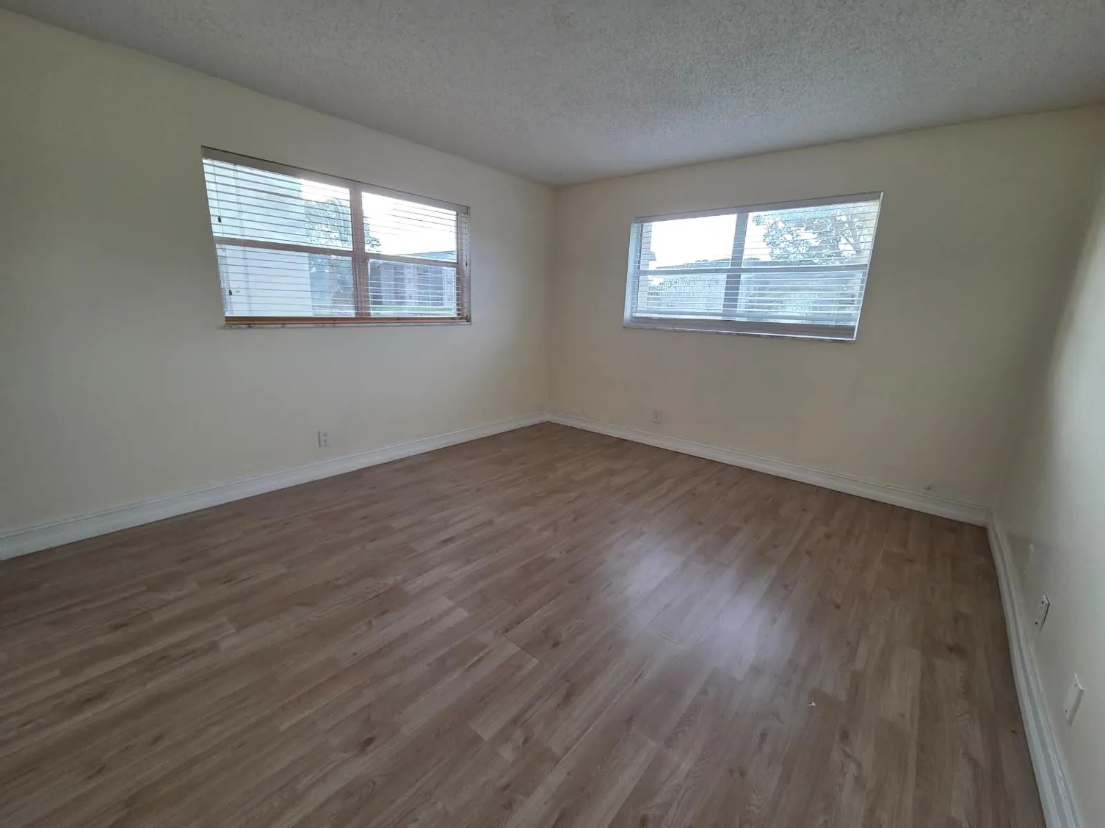 7901 S Colony Cir, #101