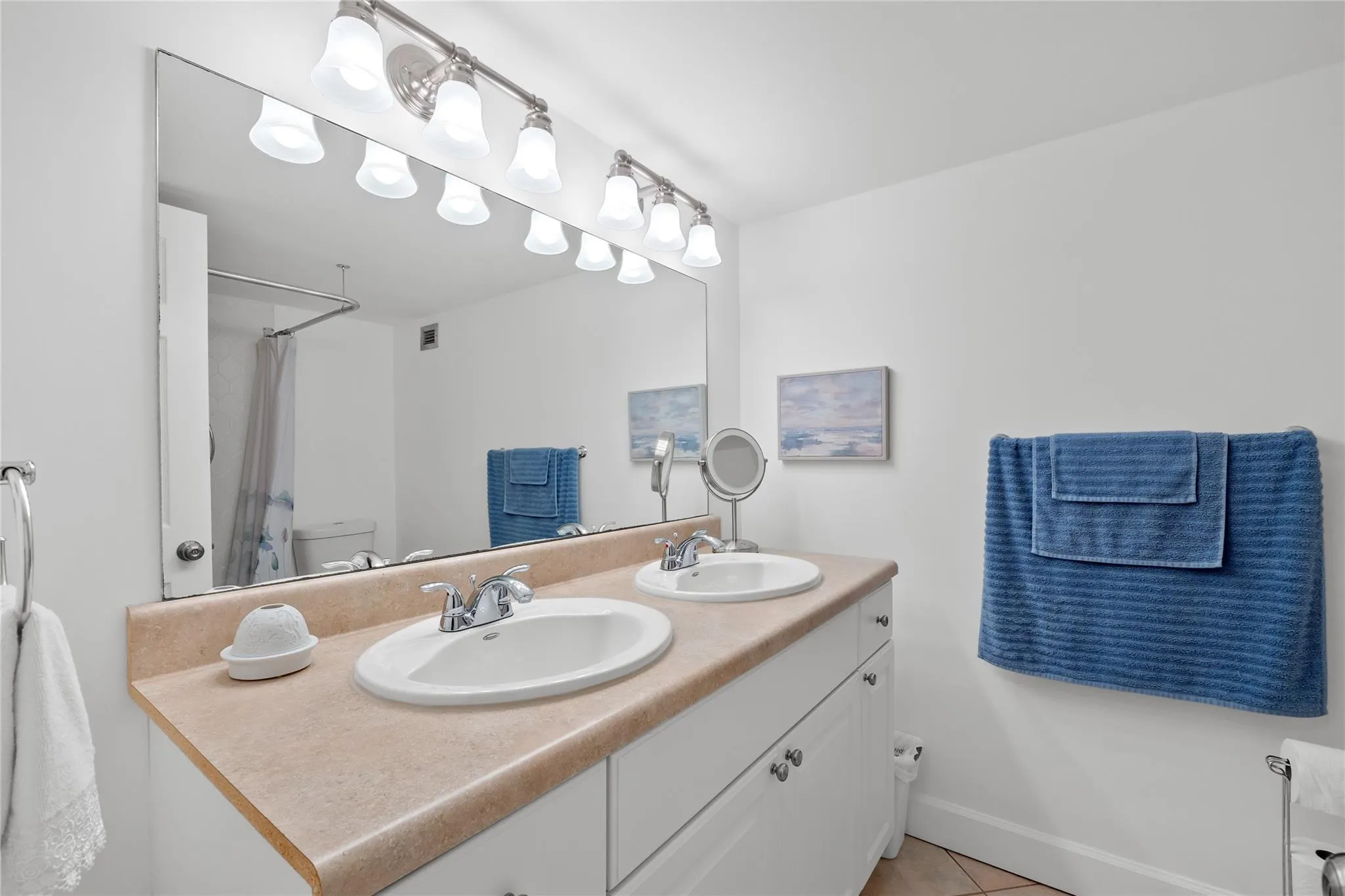1849 S OCEAN DR, #215