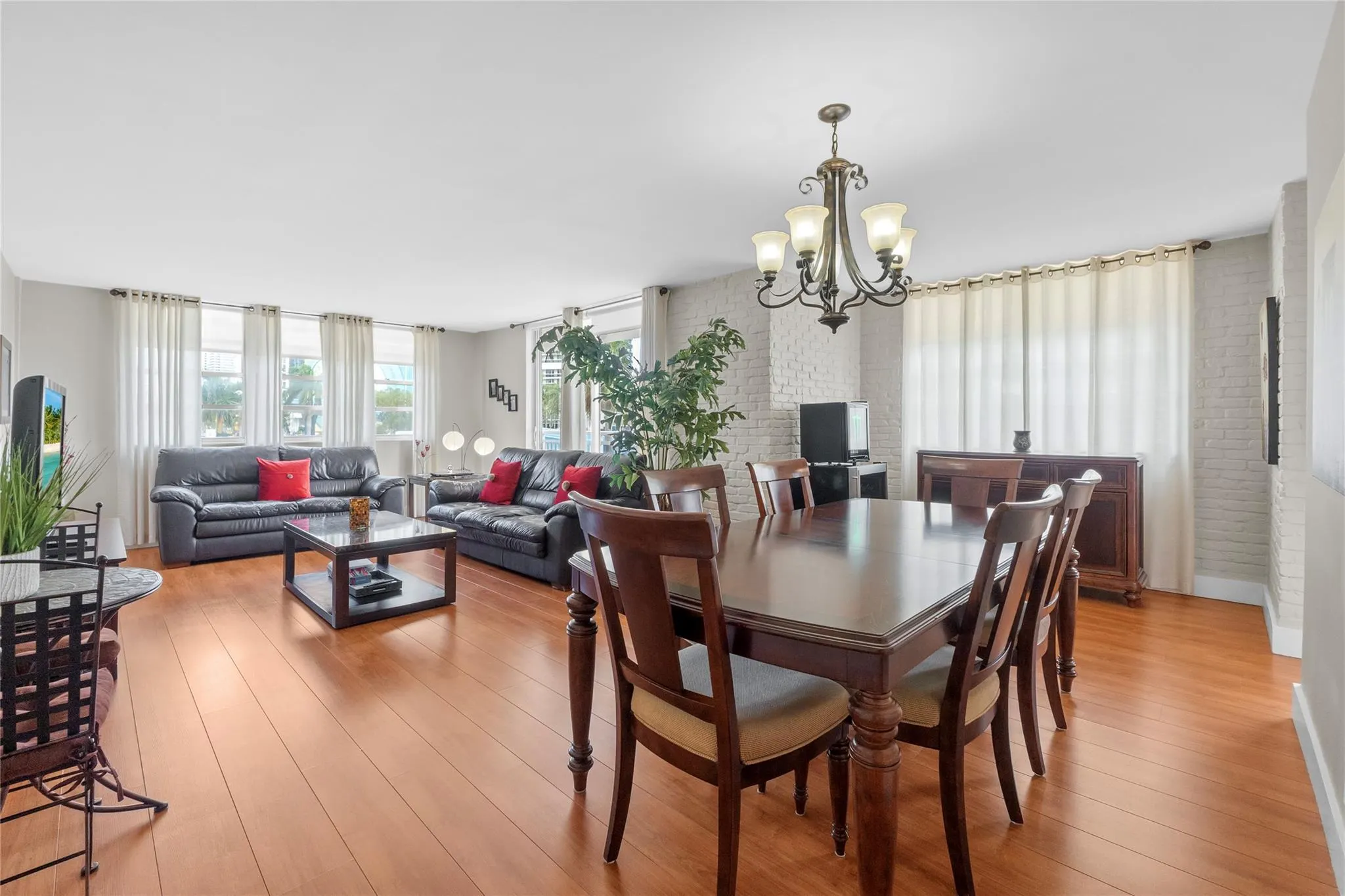 1849 S OCEAN DR, #215