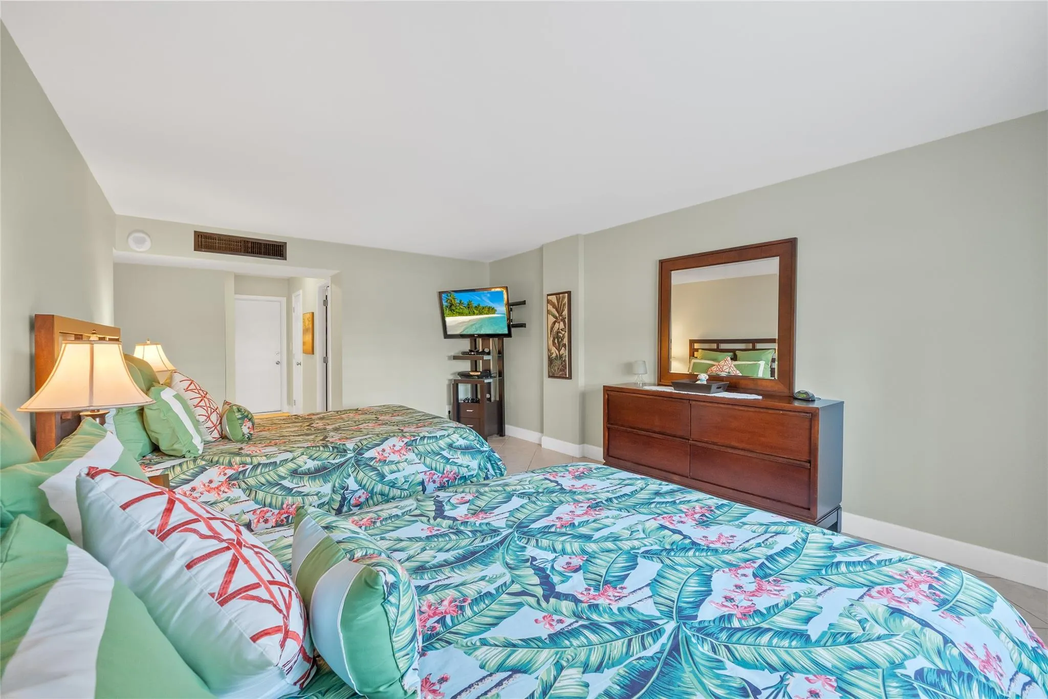 1849 S OCEAN DR, #215