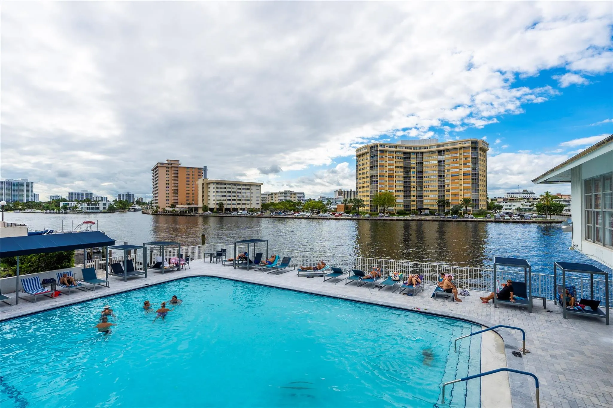 1849 S OCEAN DR, #215