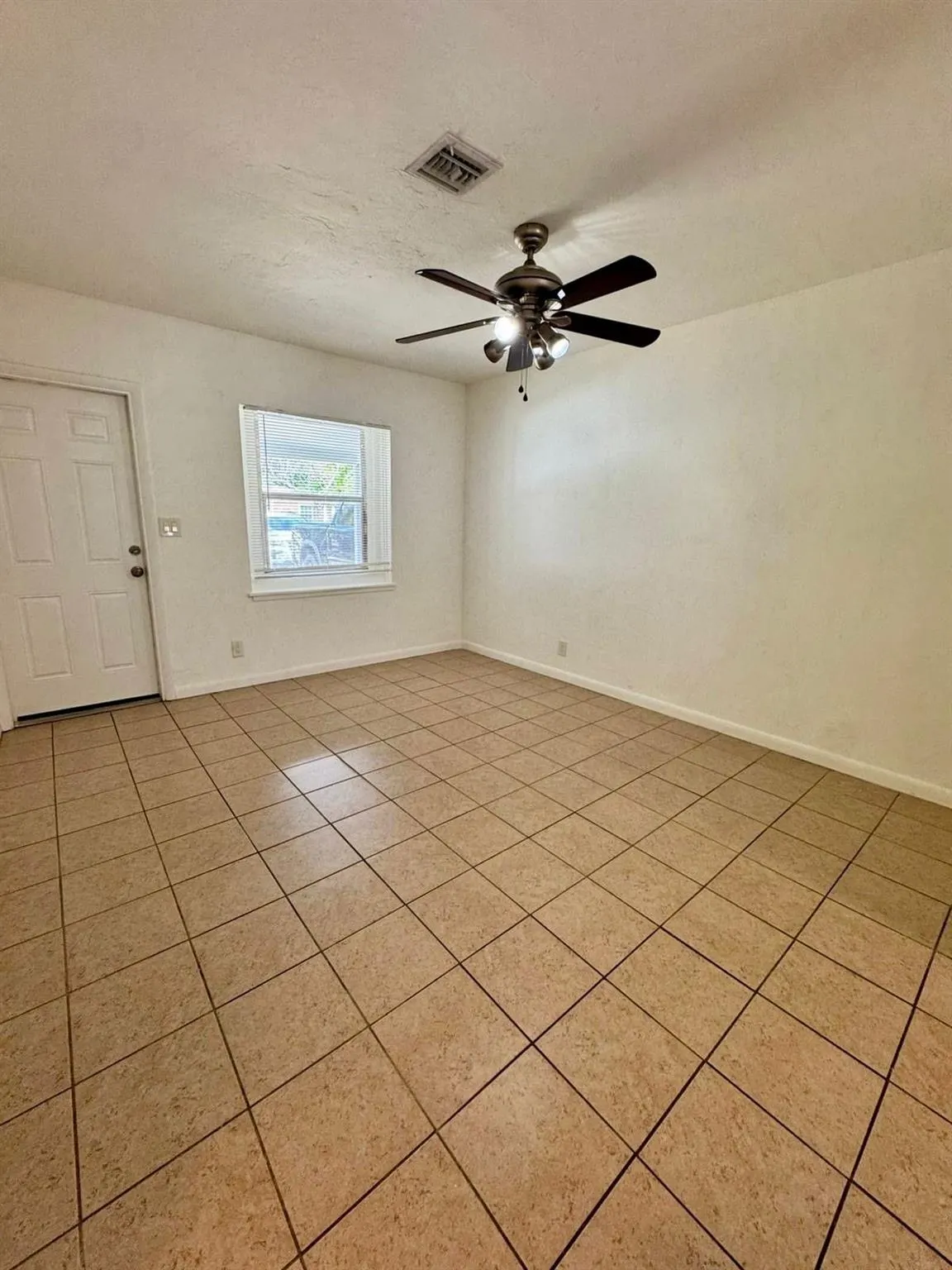 1128 NW 4th Ave
