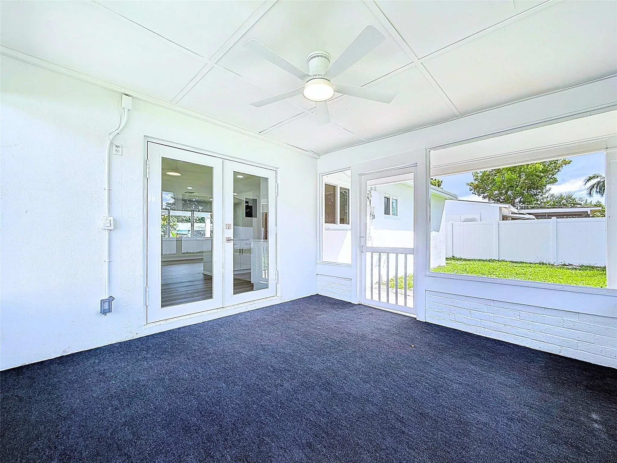 12 SW 13th St