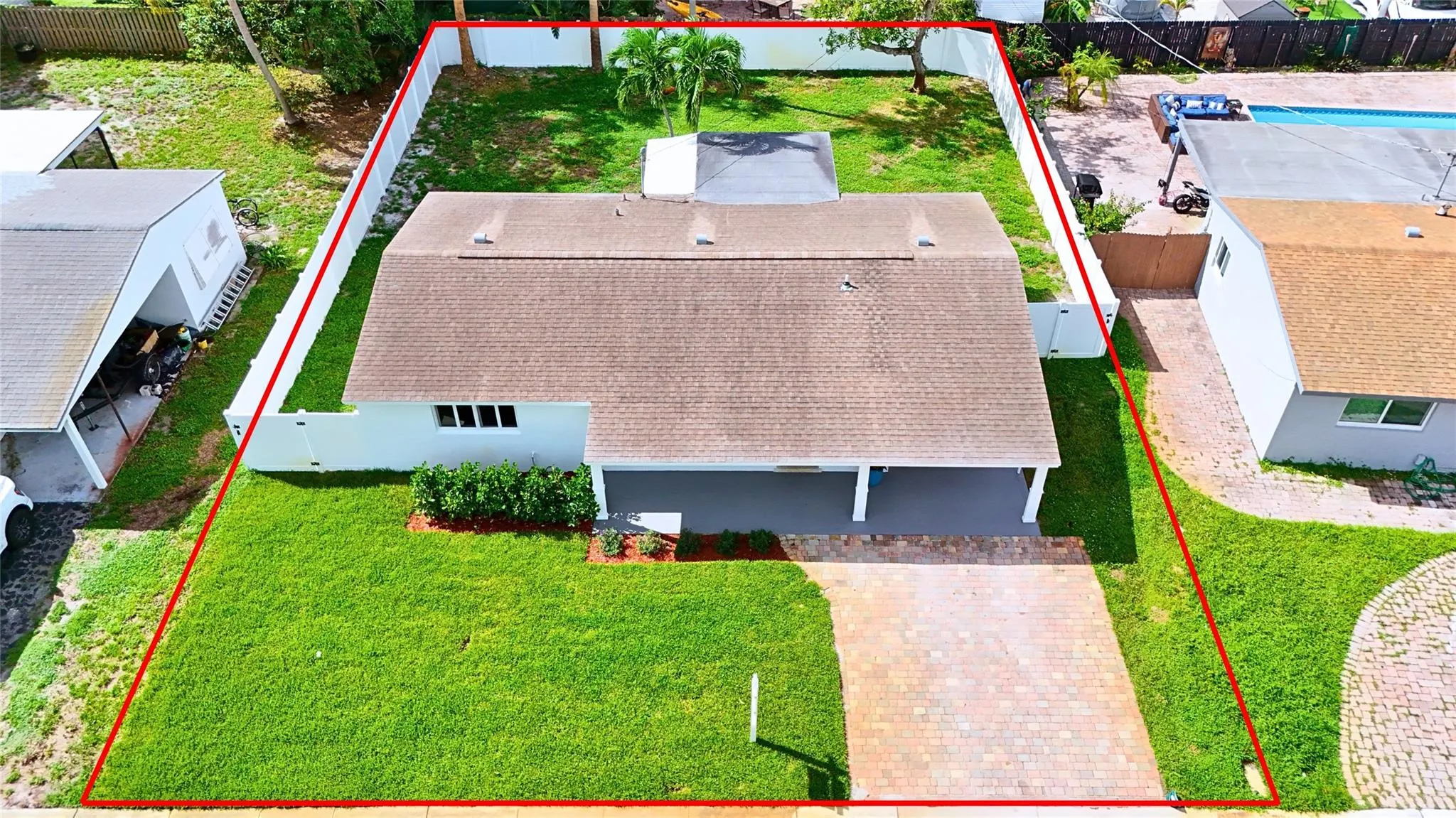 12 SW 13th St