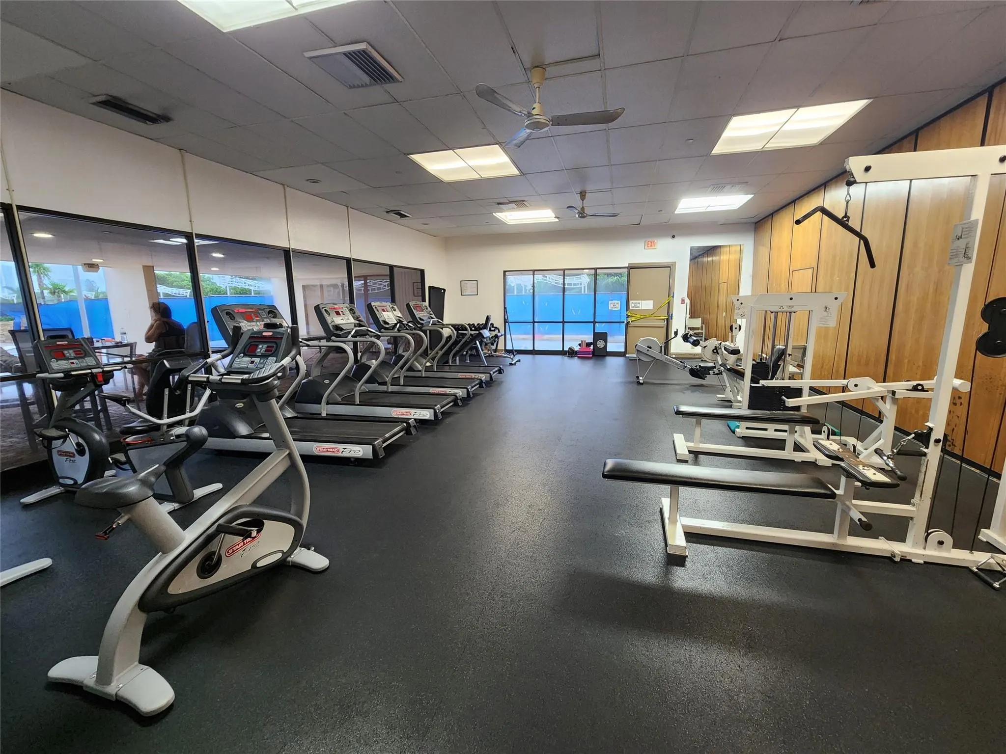20379 W Country Club Dr, #2337