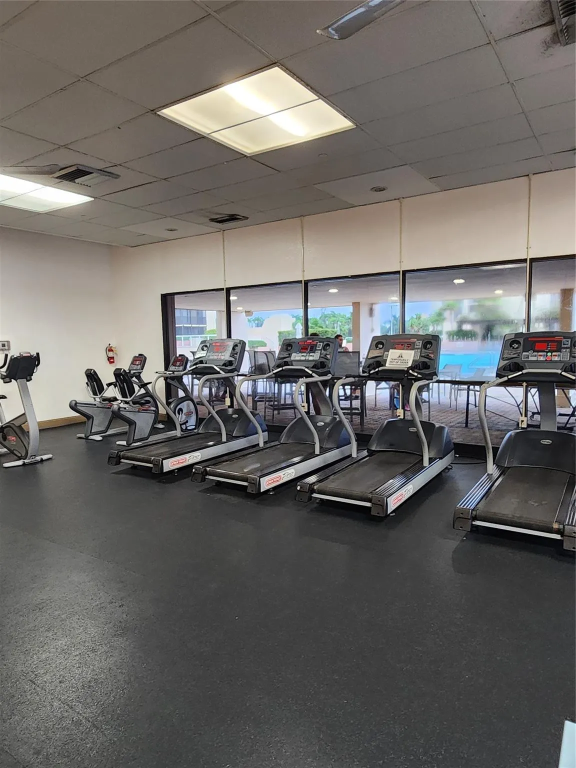 20379 W Country Club Dr, #2337