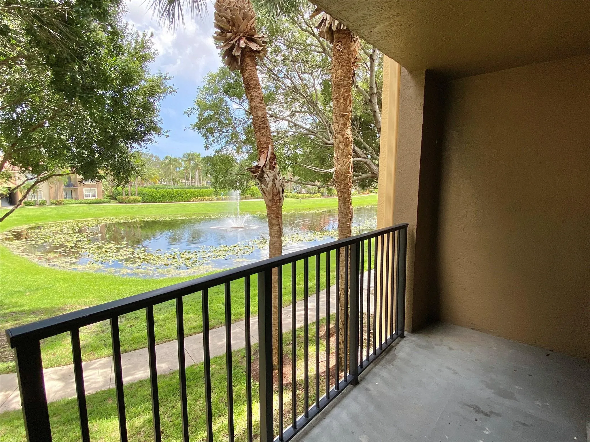 15035 Michelangelo Boulevard, #206