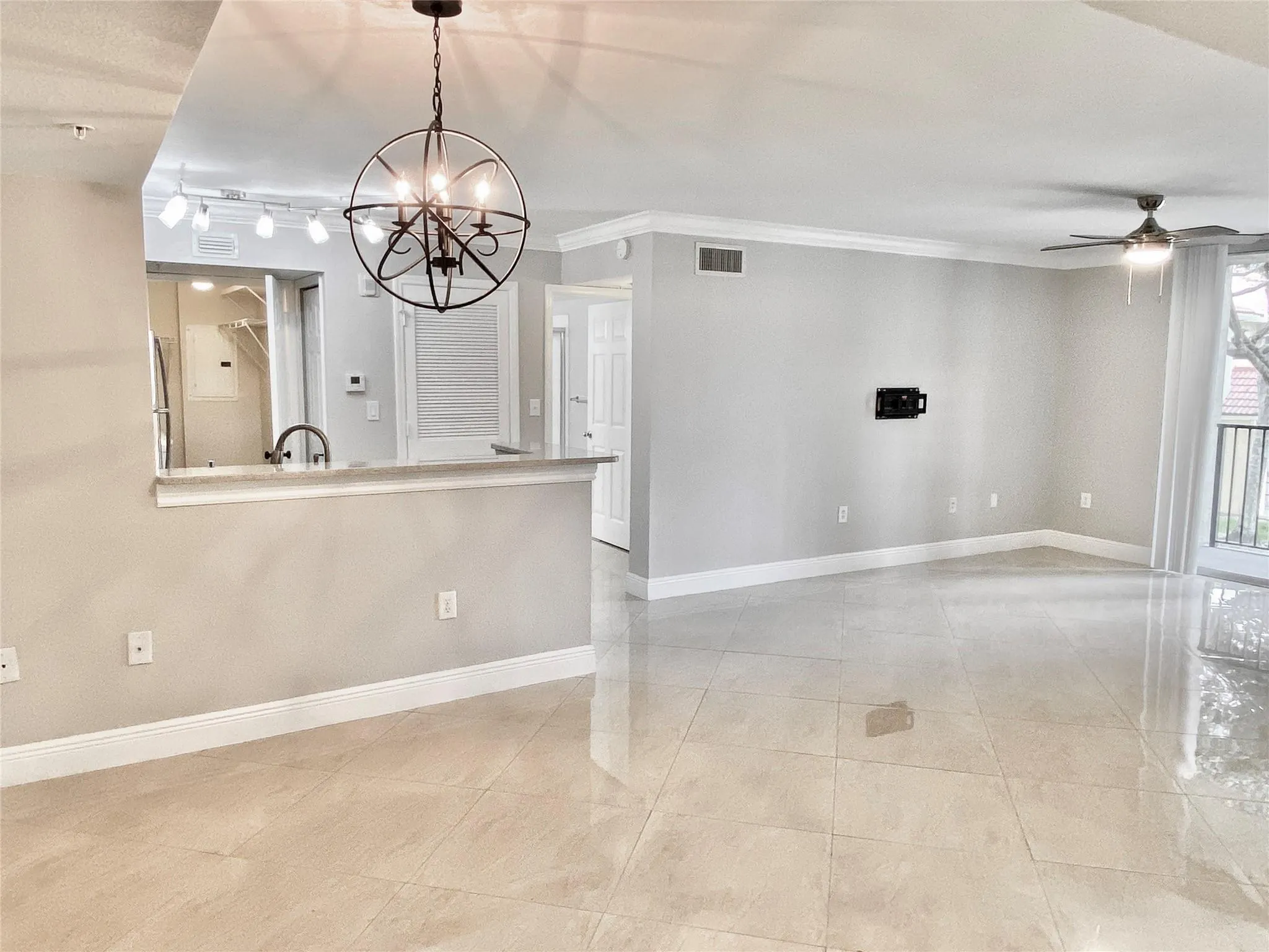 15035 Michelangelo Boulevard, #206