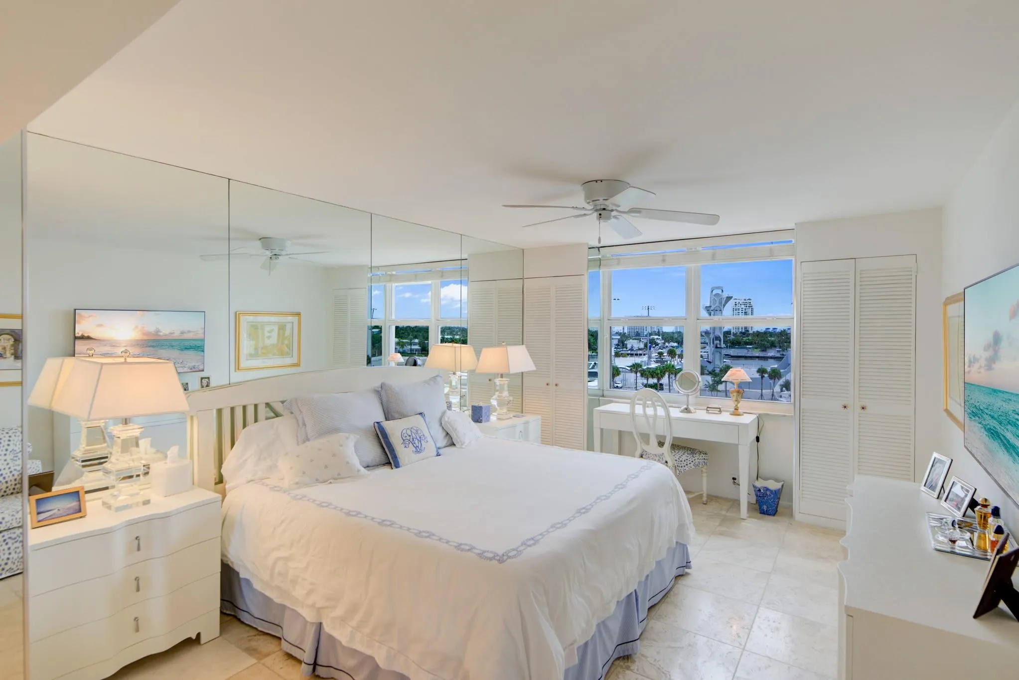 1 Las Olas Circle, #512