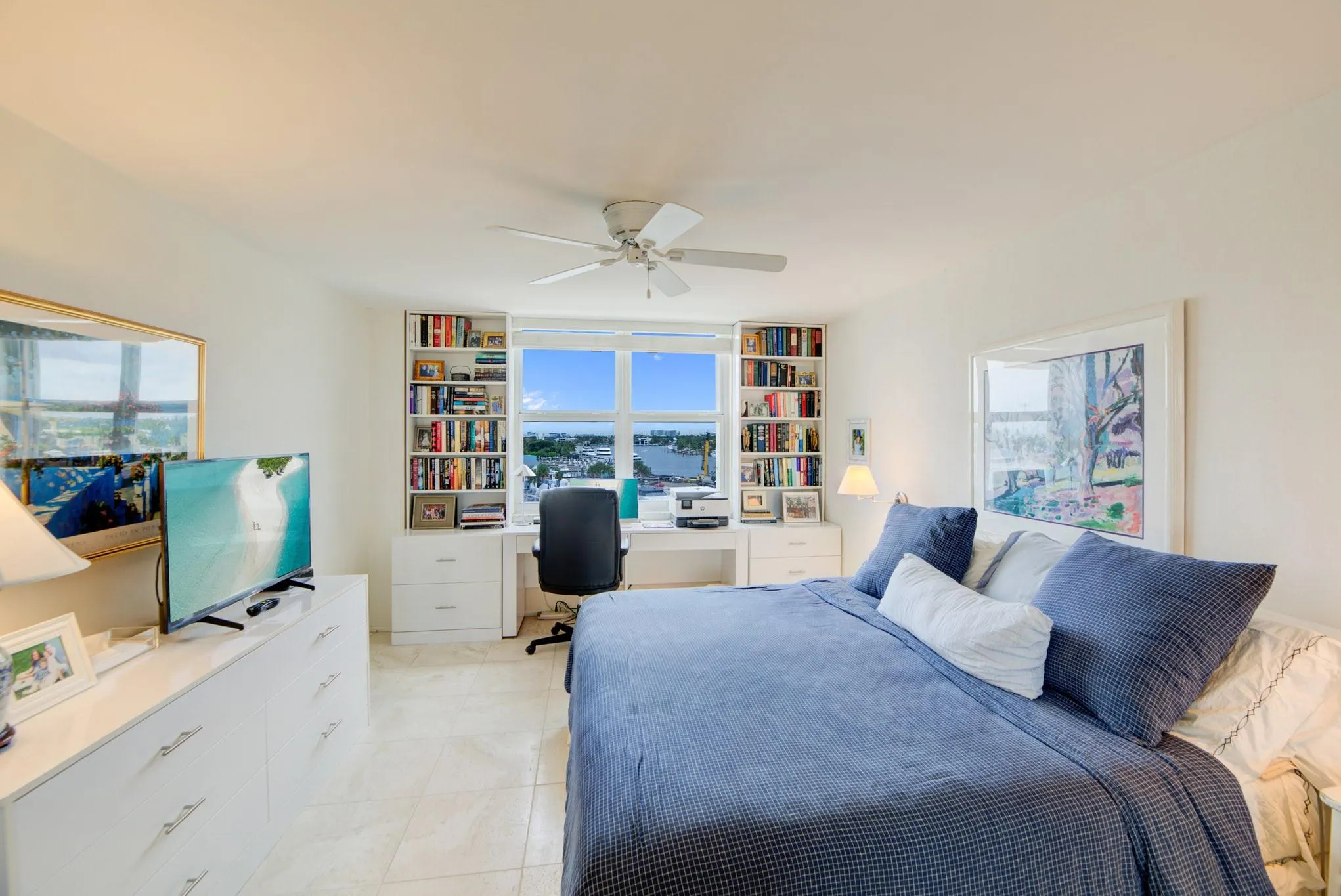 1 Las Olas Circle, #512