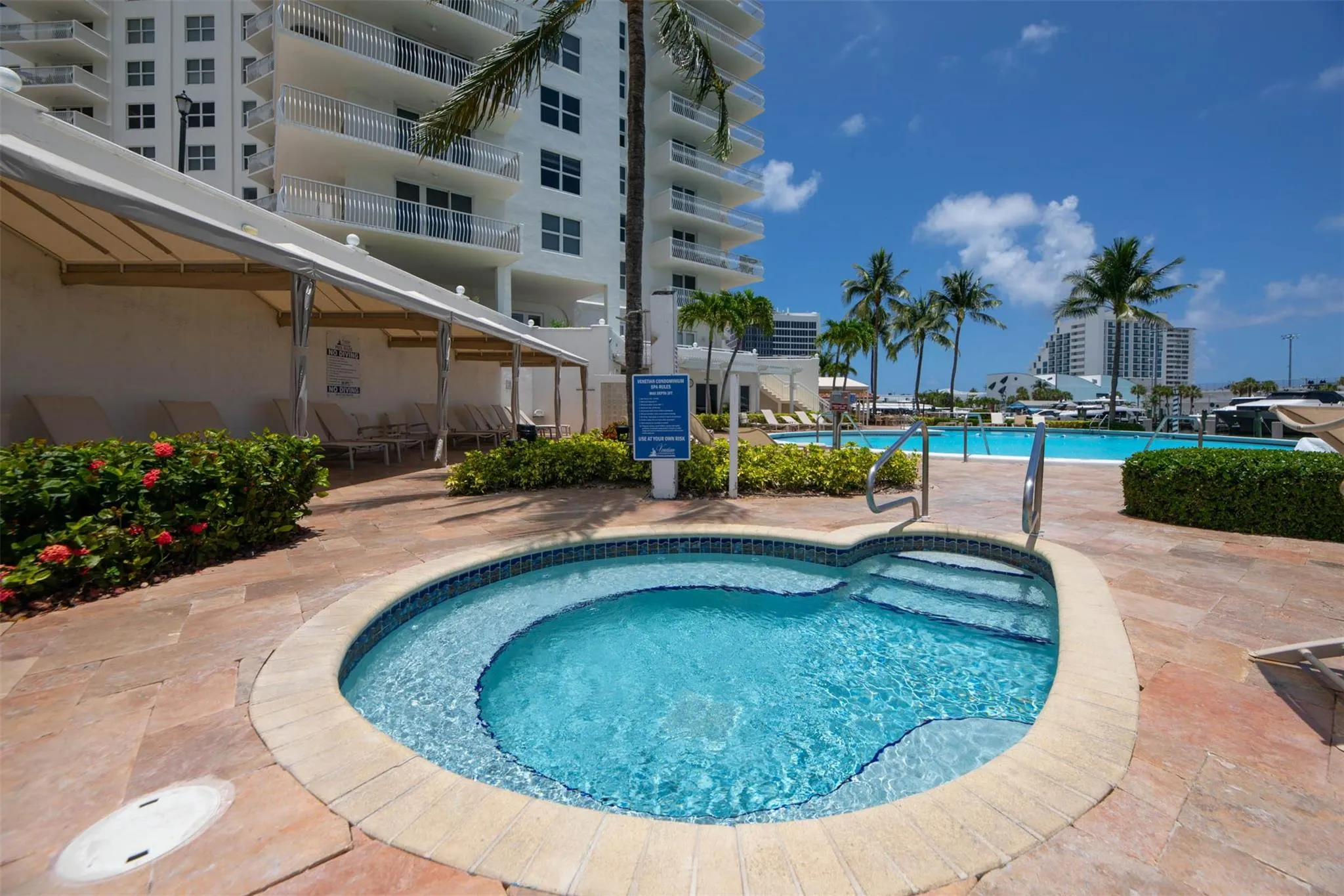 1 Las Olas Circle, #512