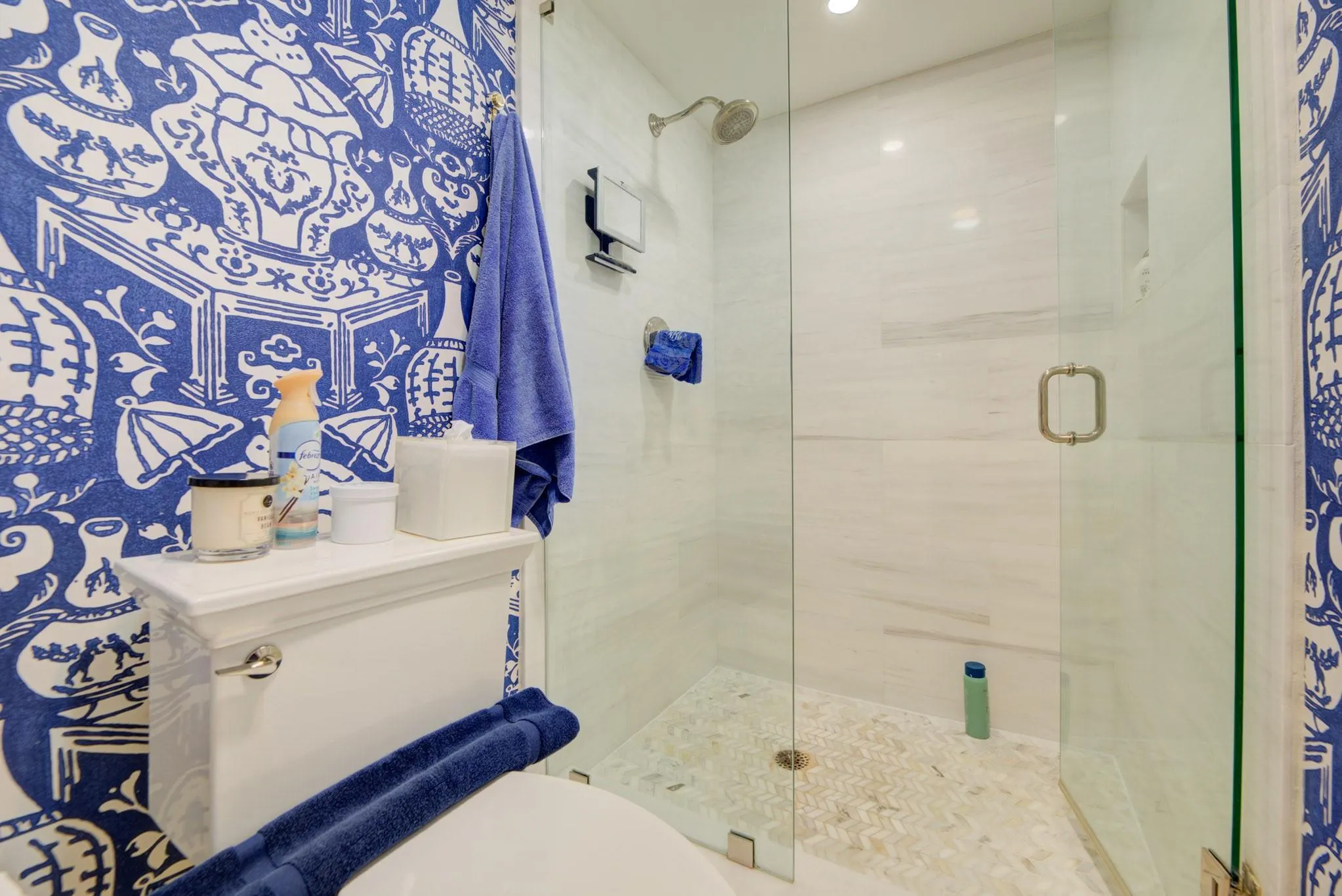 1 Las Olas Circle, #512