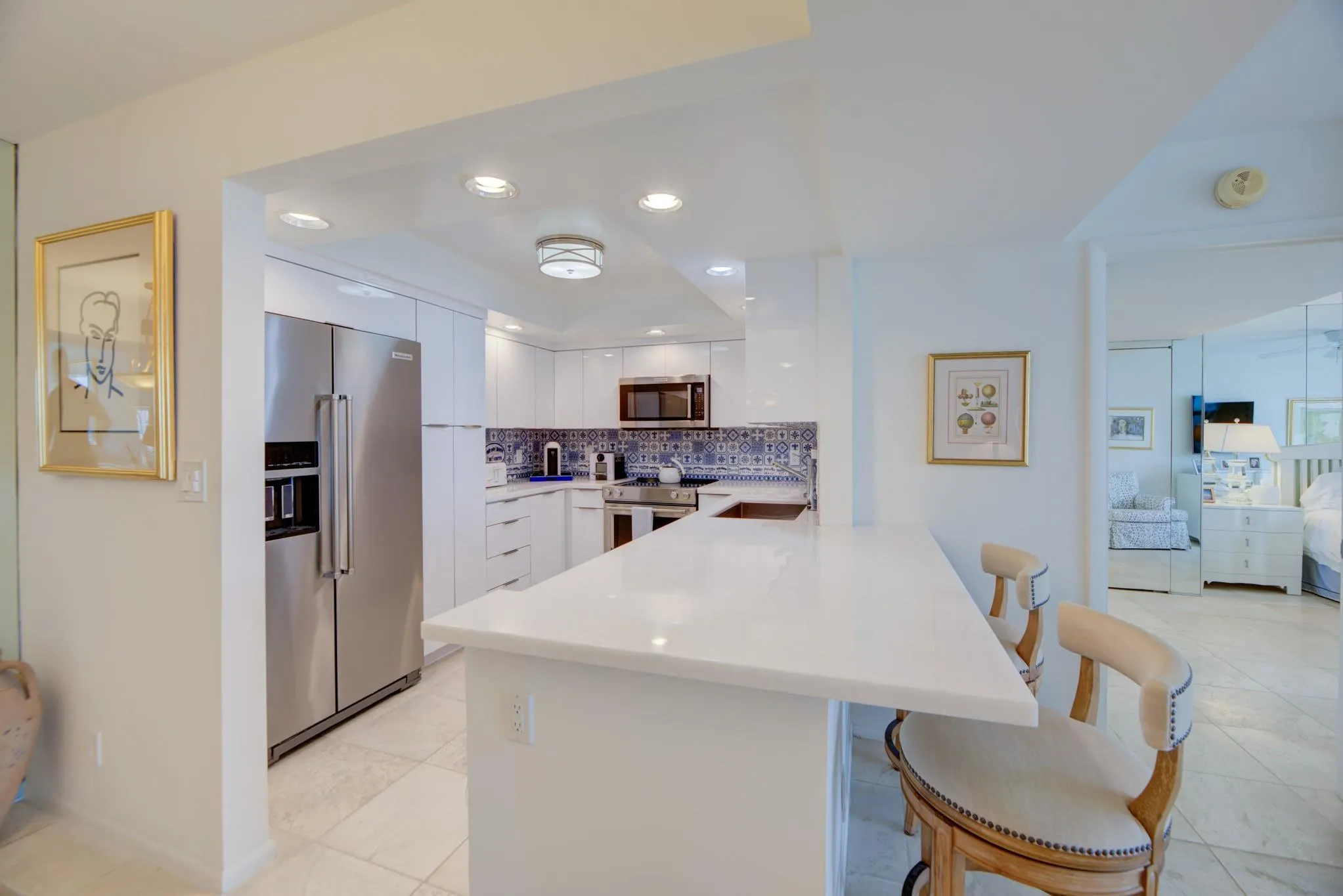 1 Las Olas Circle, #512