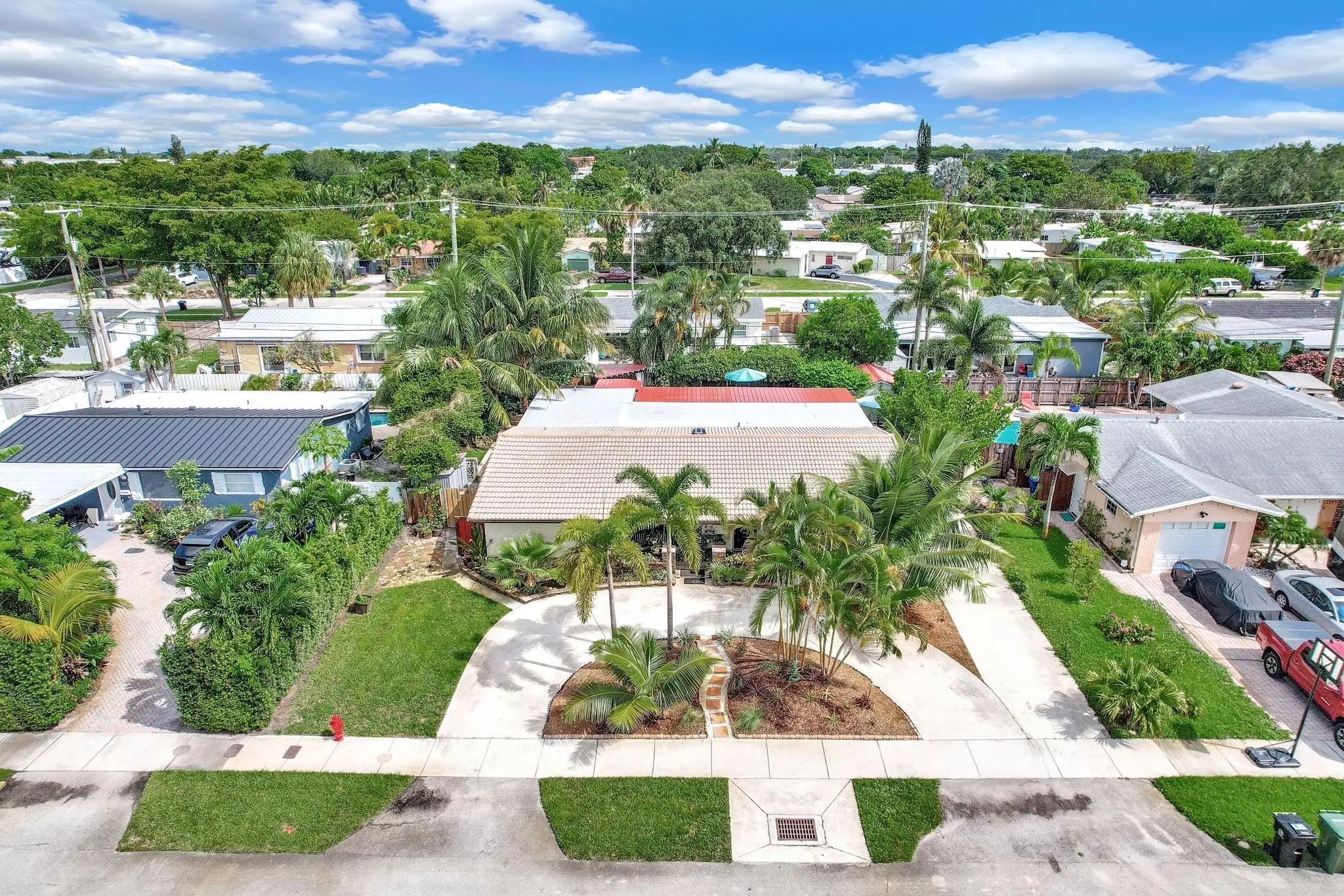 3351 SW 16th Ct