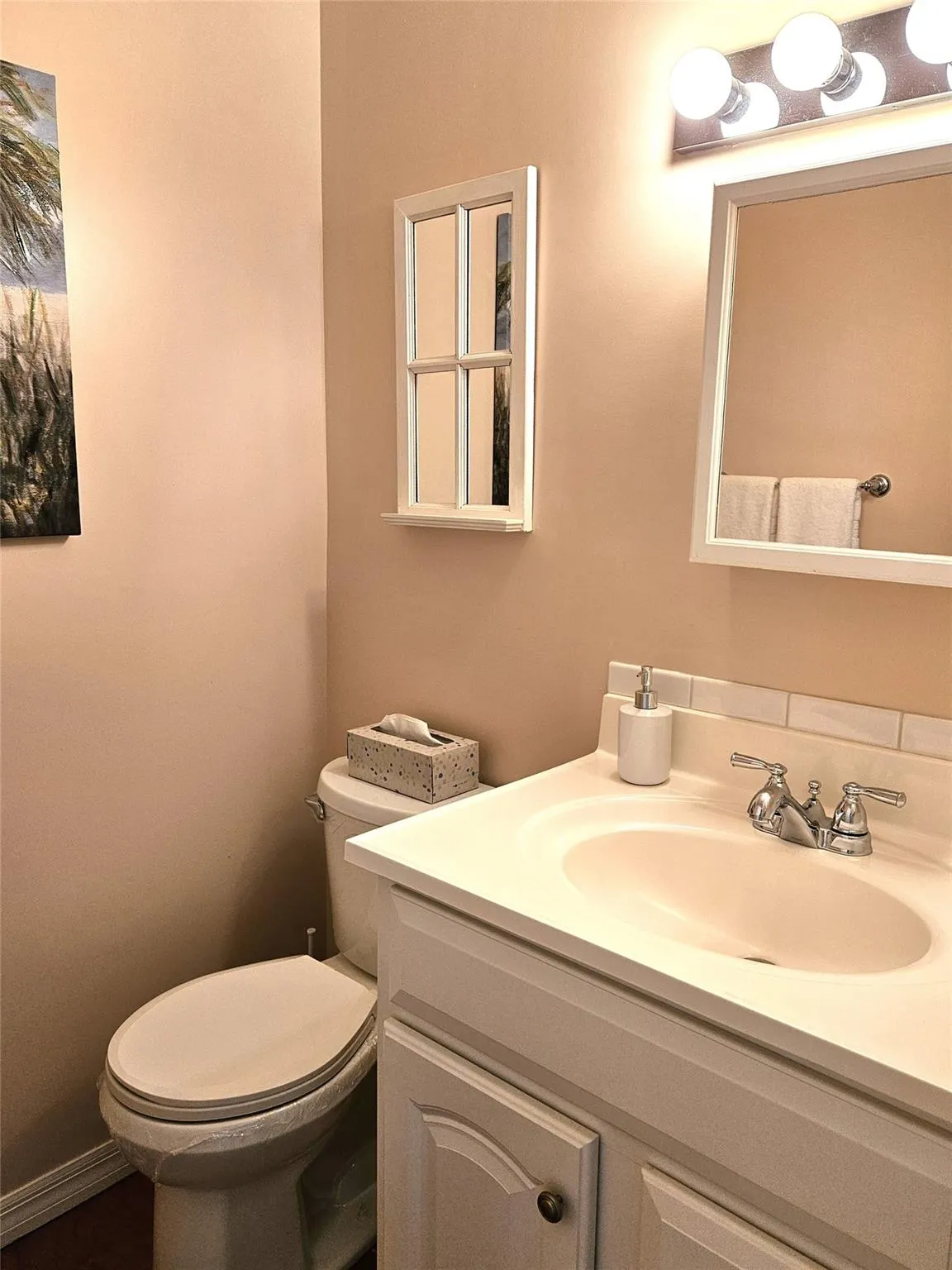 44 Woodland Dr, #205