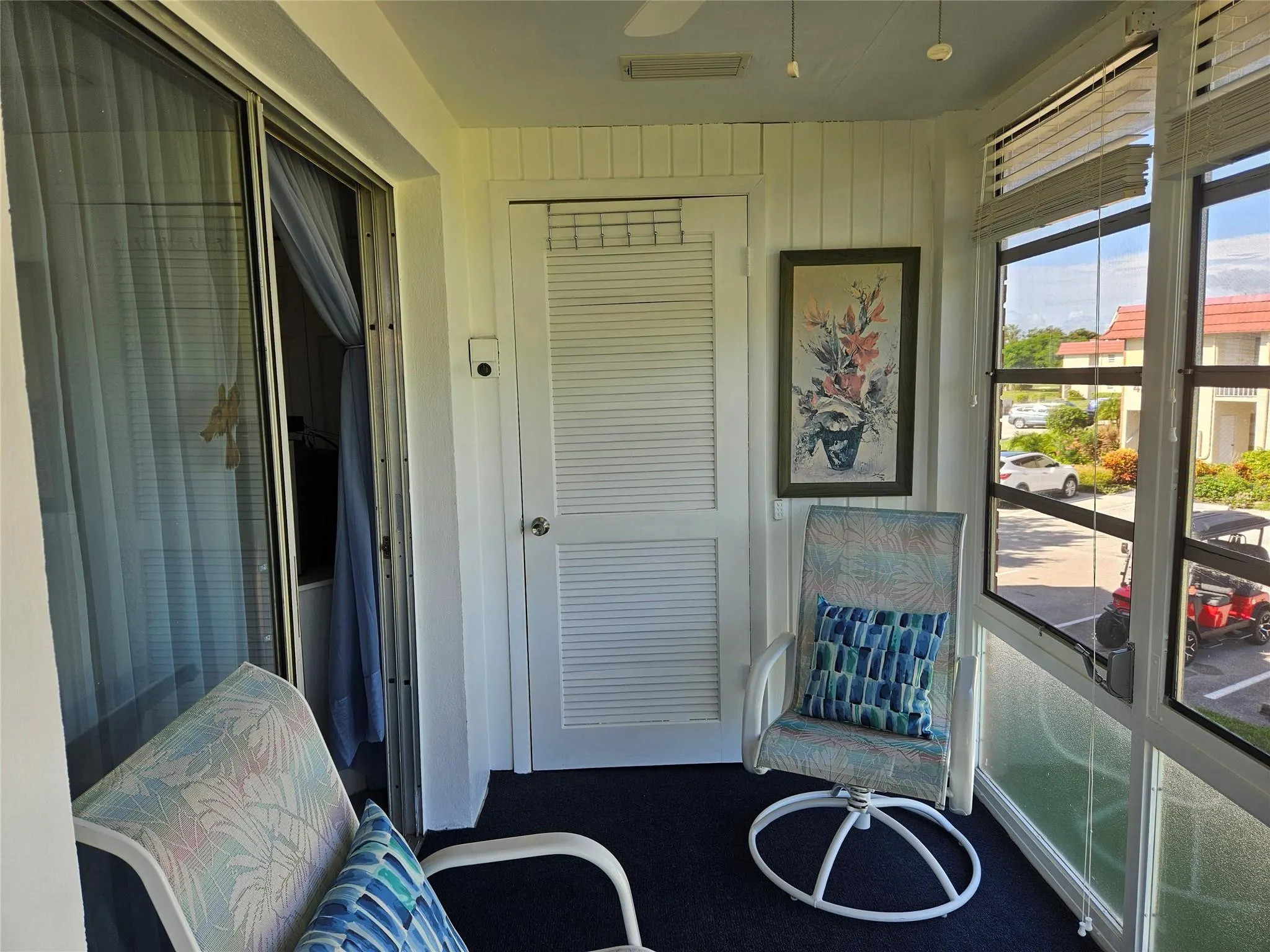 44 Woodland Dr, #205