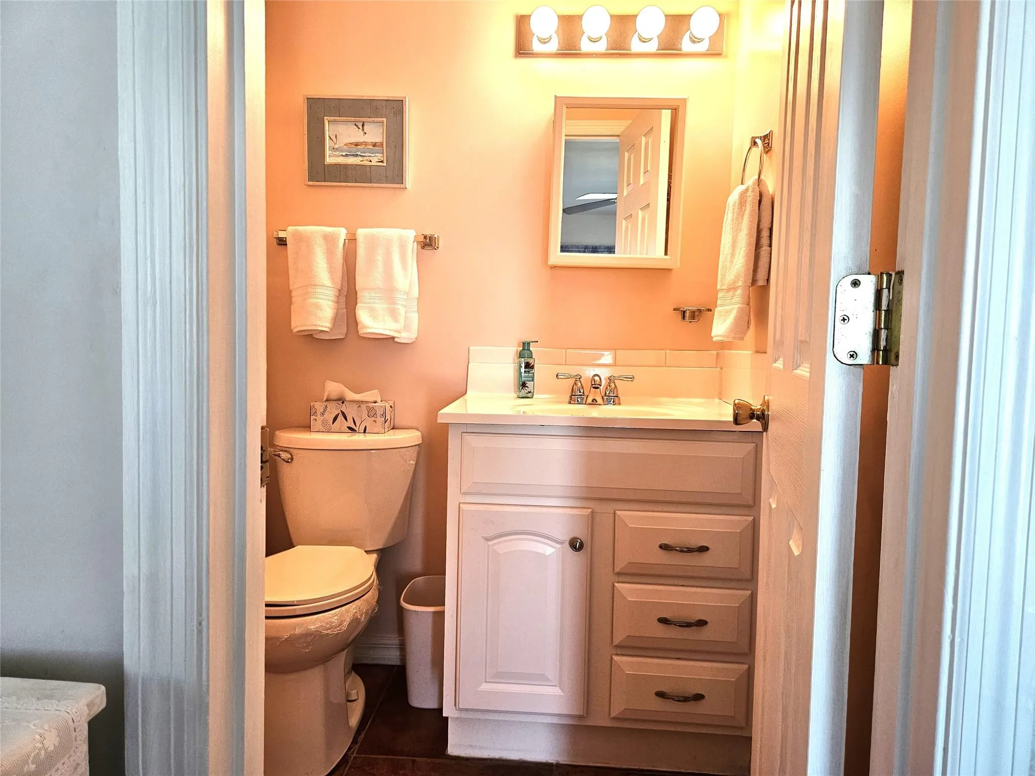 44 Woodland Dr, #205